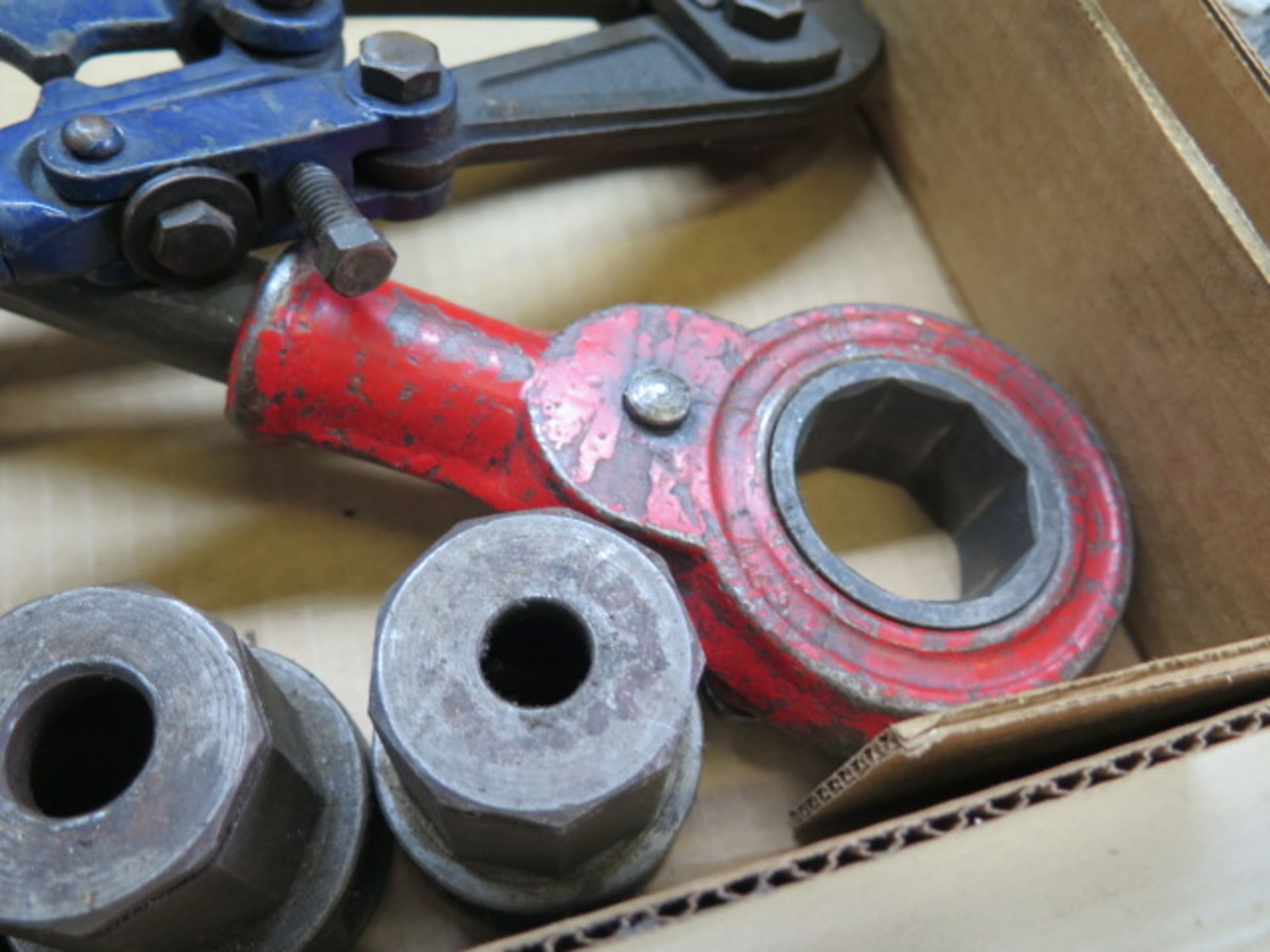 Pipe Dies and Handle and Bolt Cutter (SOLD AS-IS - NO WARRANTY) - Image 4 of 5