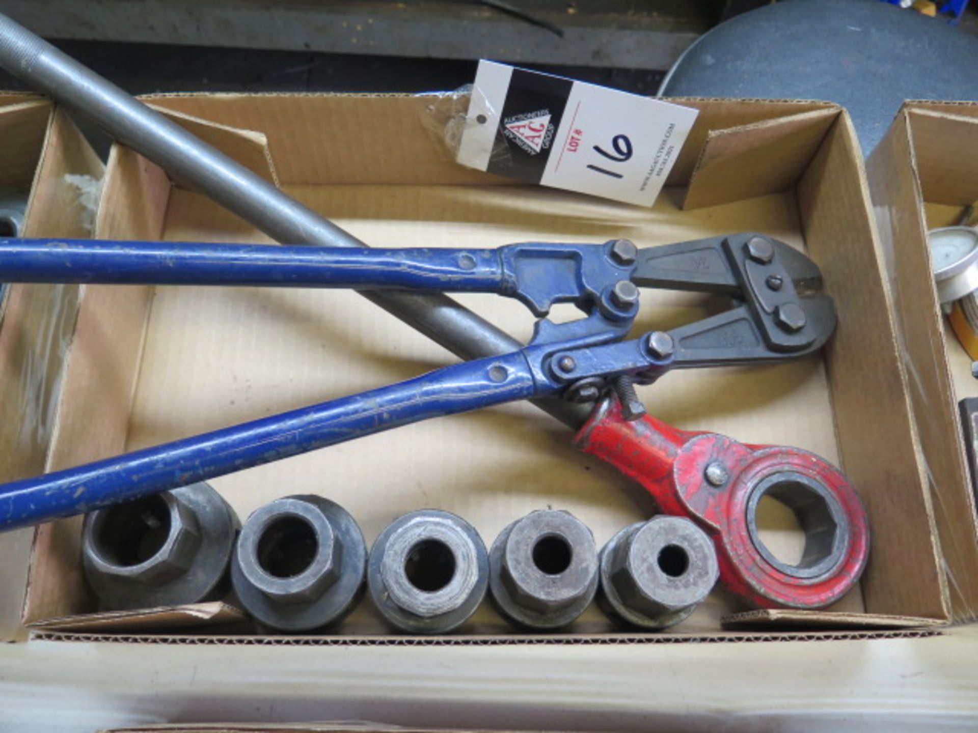 Pipe Dies and Handle and Bolt Cutter (SOLD AS-IS - NO WARRANTY) - Image 2 of 5