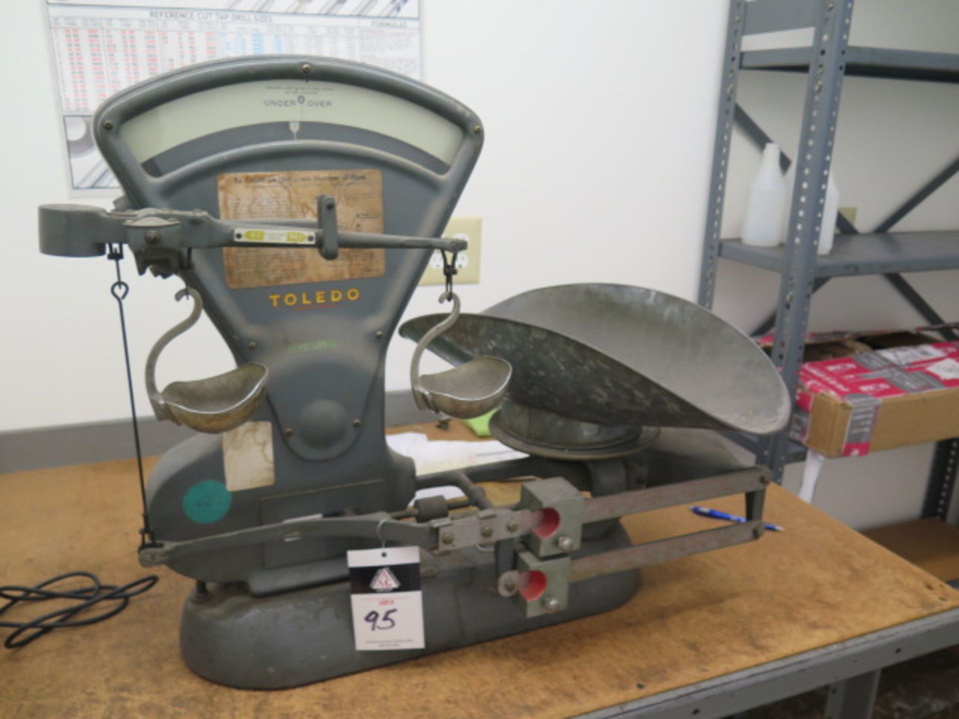 Toledo mdl. 3410 40 Lb Cap Counting Scale (SOLD AS-IS - NO WARRANTY)