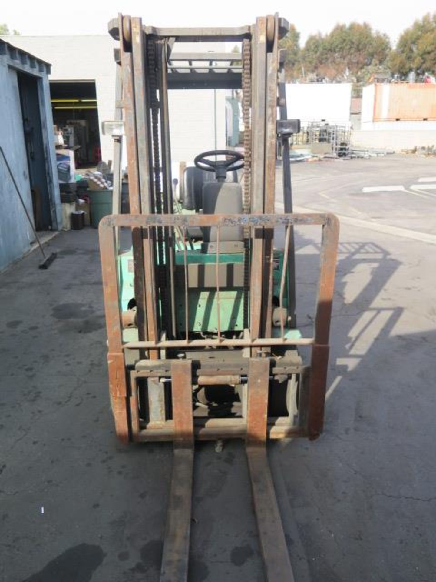 Mitsubishi FGC25K 5000 Lb Cap LPG Forklift s/n AF82C-02662 w/ 2-Stage Mast, Side Shift, SOLD AS IS - Image 3 of 14