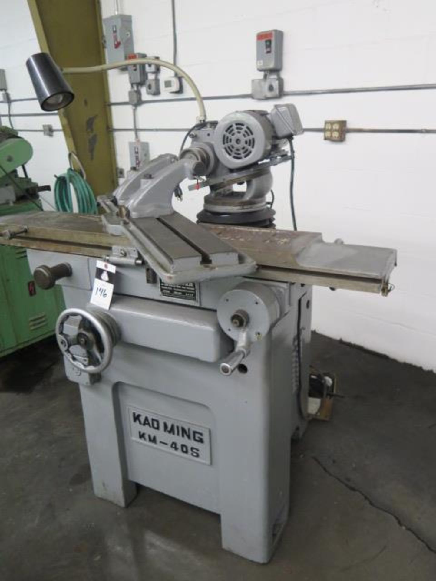Kao Ming KM-40S 10” x 25” Cylindrical Grinder s/n 1423 w/ Centers (SOLD AS-IS - NO WARRANTY) - Image 2 of 6
