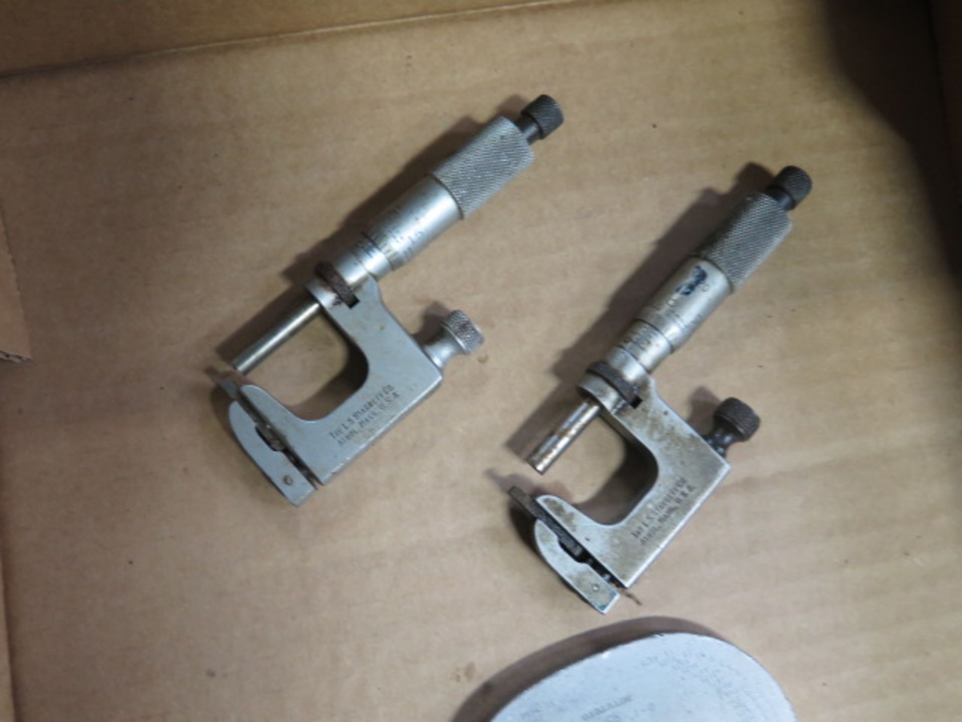 Mitutoyo 0-1" Blade Mics (2) and (2) Starrett 0-1" Anvil Mics (SOLD AS-IS - NO WARRANTY) - Image 3 of 4