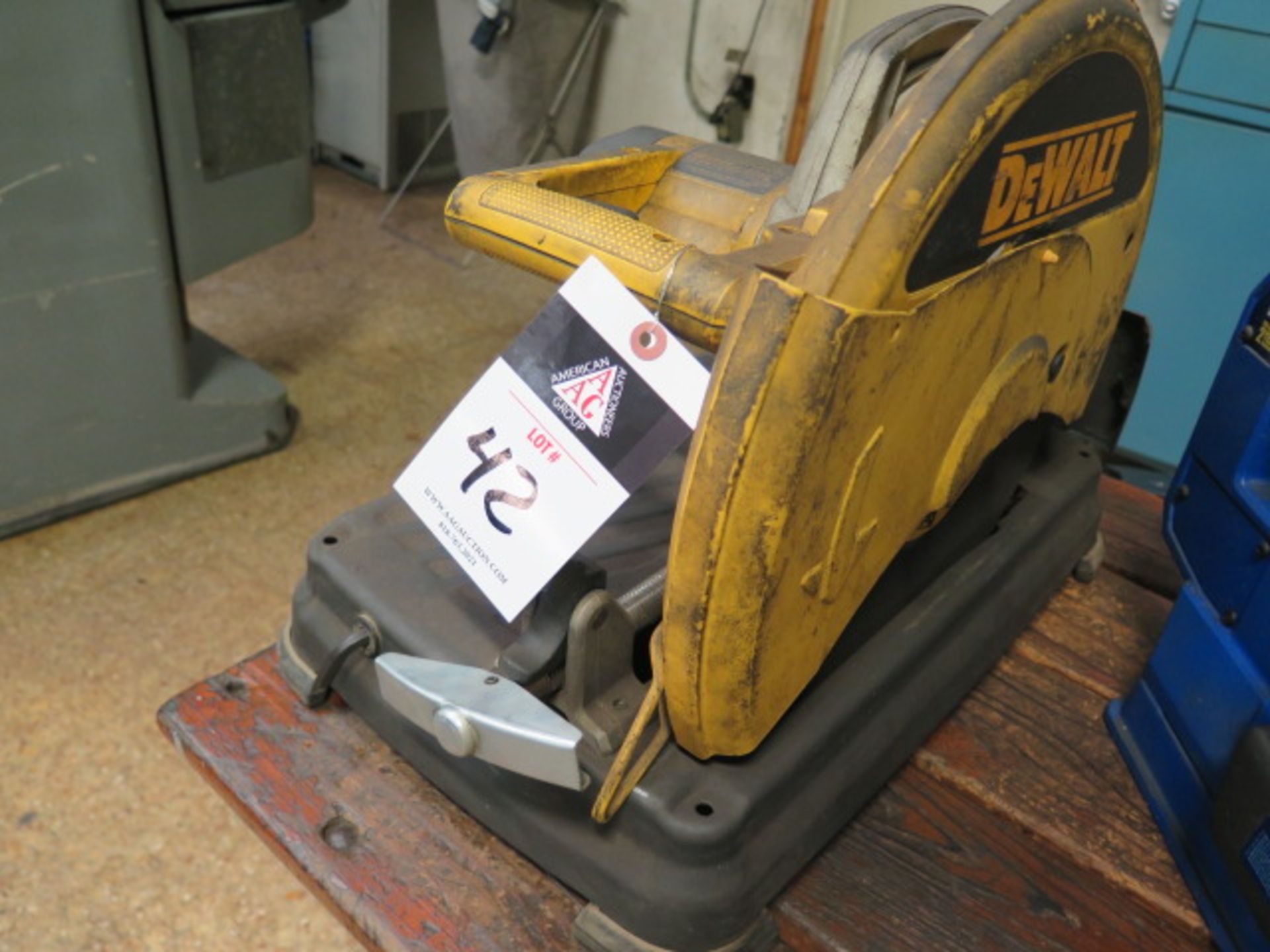 DeWalt Abrasive Cutoff Saw (SOLD AS-IS - NO WARRANTY)