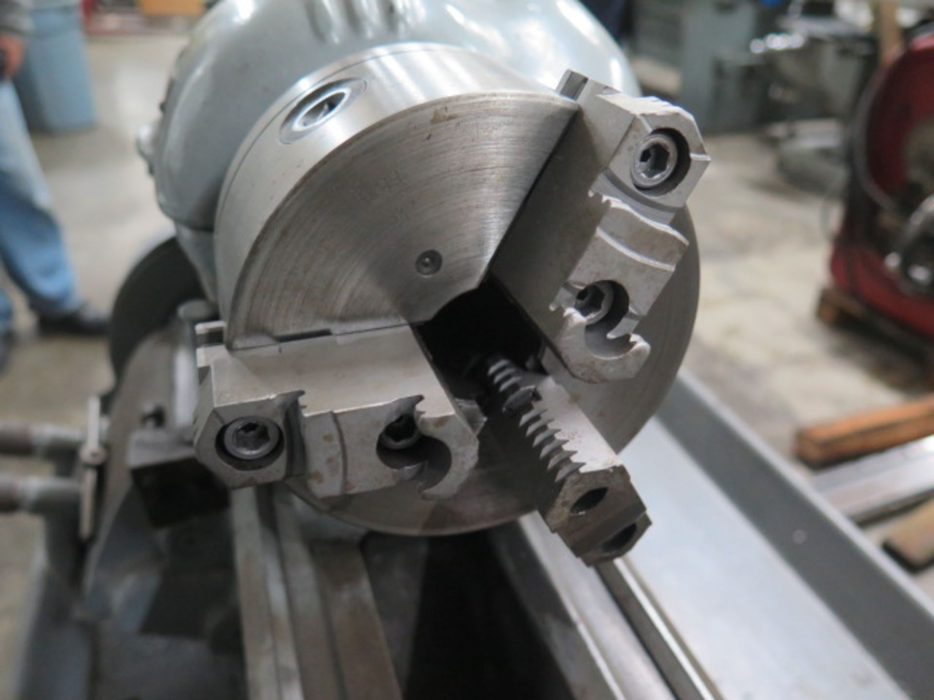 South Bend mdl. A 10" x 32" Lathe w/ Inch Threading, Tailstock, 5" 3-Jaw Chuck (SOLD AS-IS - NO - Image 4 of 10