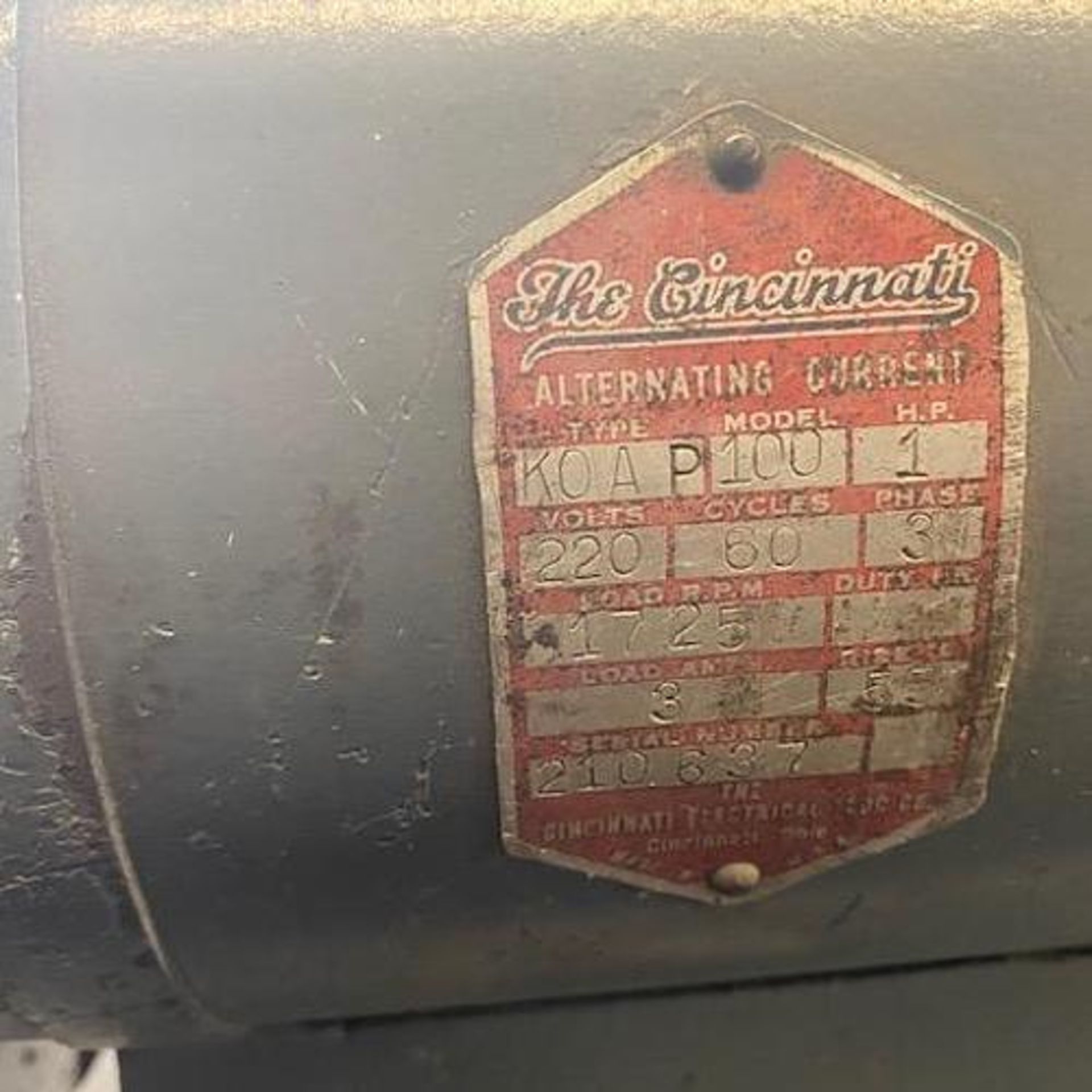 Cincinnati 10" Pedestal Grinder (SOLD AS-IS - NO WARRANTY) - Image 4 of 4