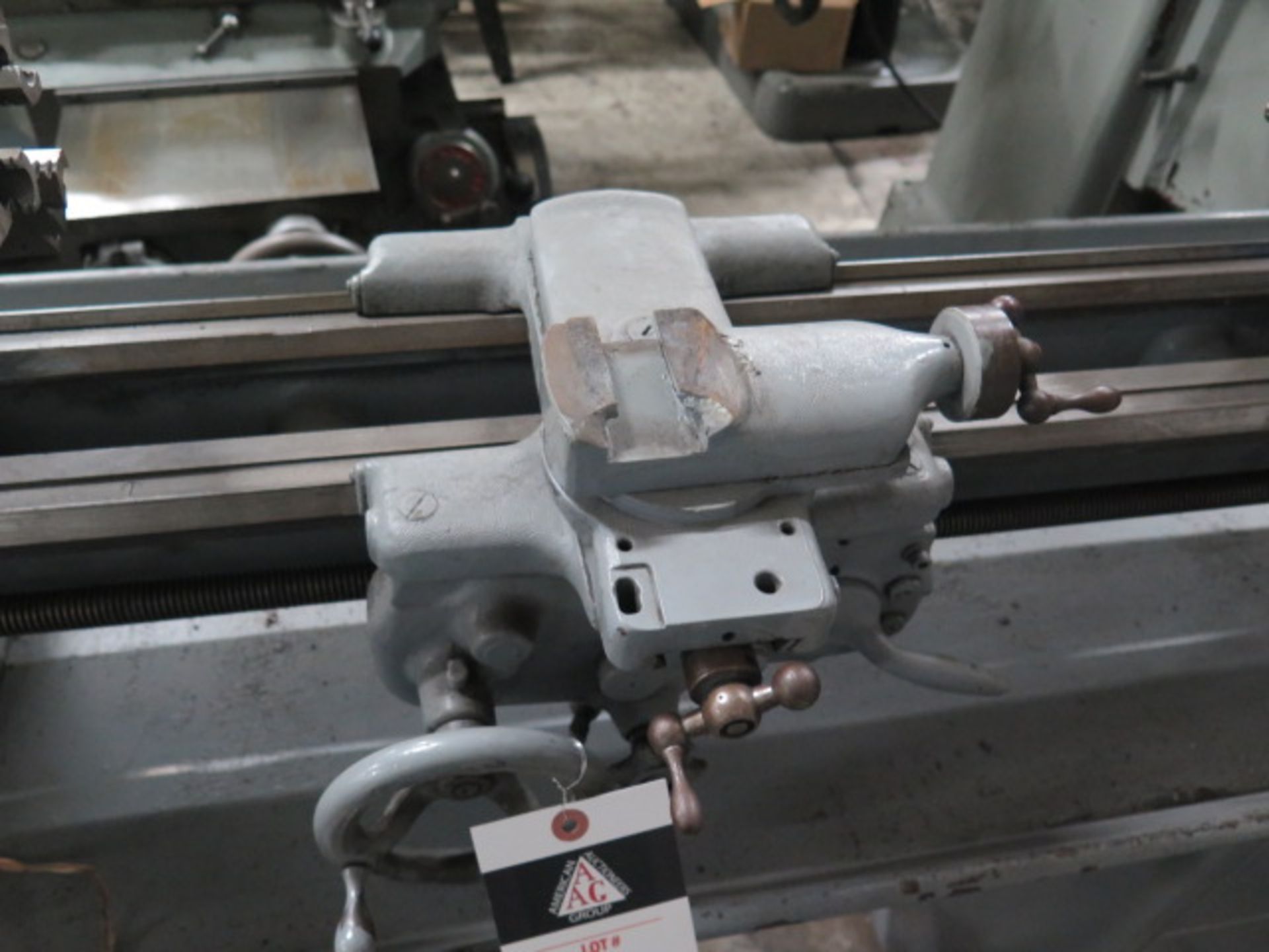 South Bend mdl. A 10" x 32" Lathe w/ Inch Threading, Tailstock, 5" 3-Jaw Chuck (SOLD AS-IS - NO - Image 5 of 10