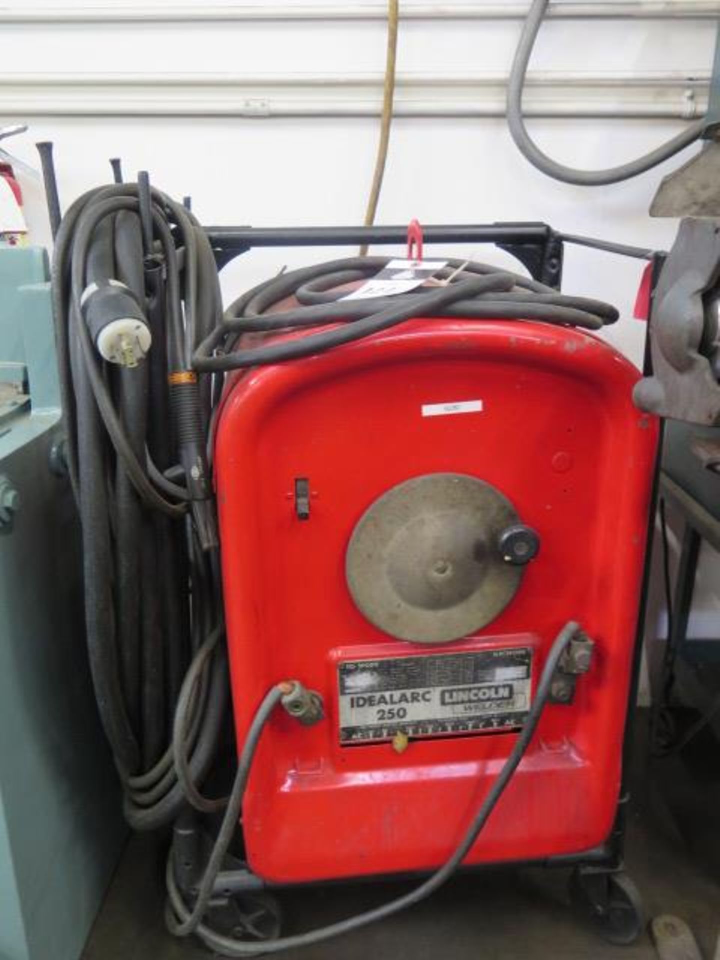 Lincoln Idealarc 250 Arc Welding Power Source w/ Cart (SOLD AS-IS - NO WARRANTY)