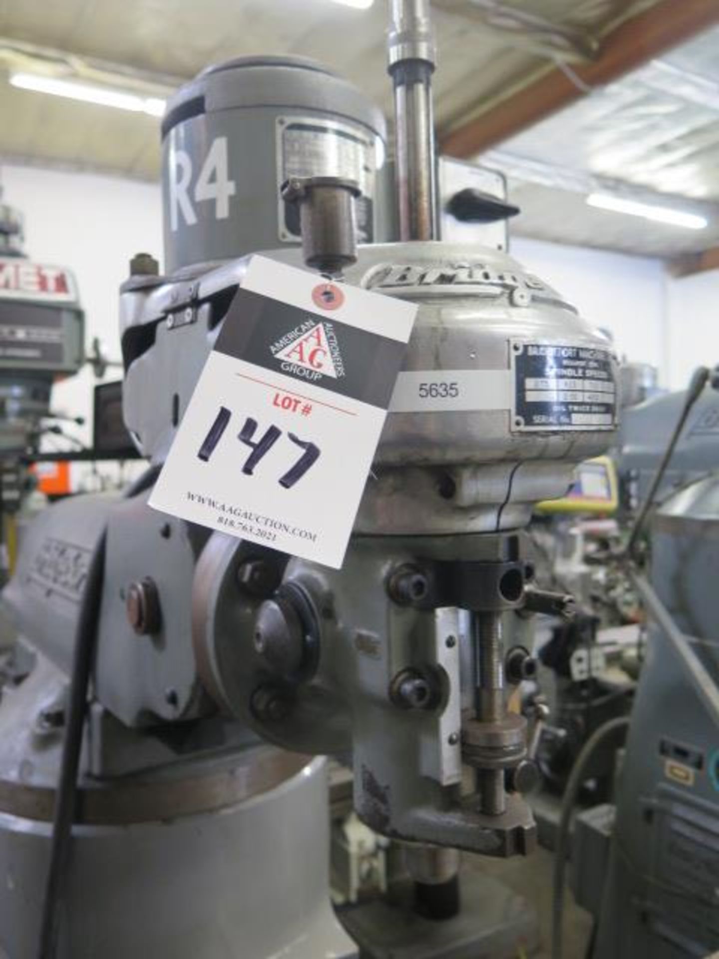 Bridgeport Vertical Mill s/n 256215 w/ Bridgeport "M" Style Head, 1/2 Hp, 275-4250 RPM, 6-Speeds, - Image 4 of 12