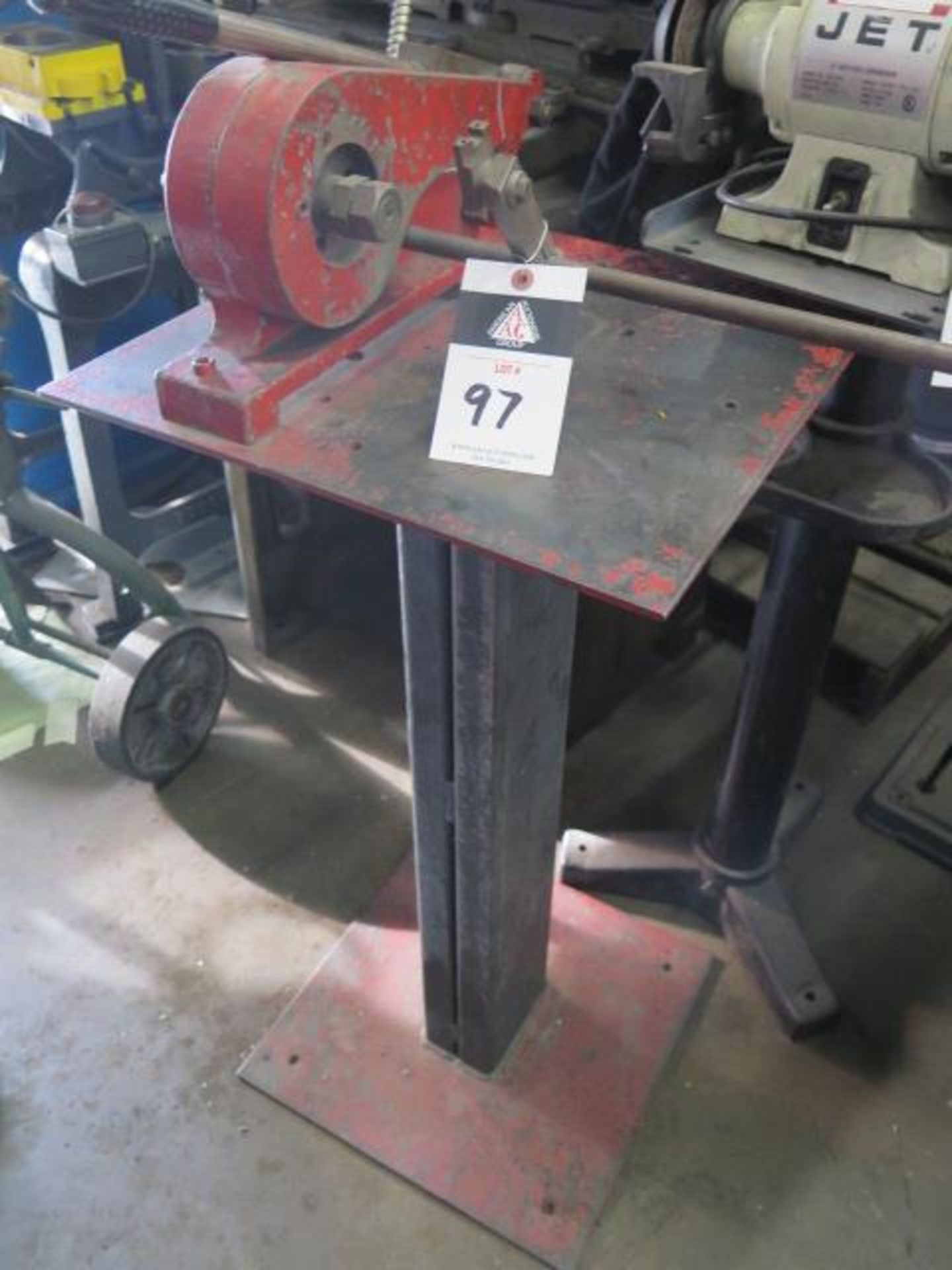 Rod Cutter w/ Pedestal Stand (SOLD AS-IS - NO WARRANTY)