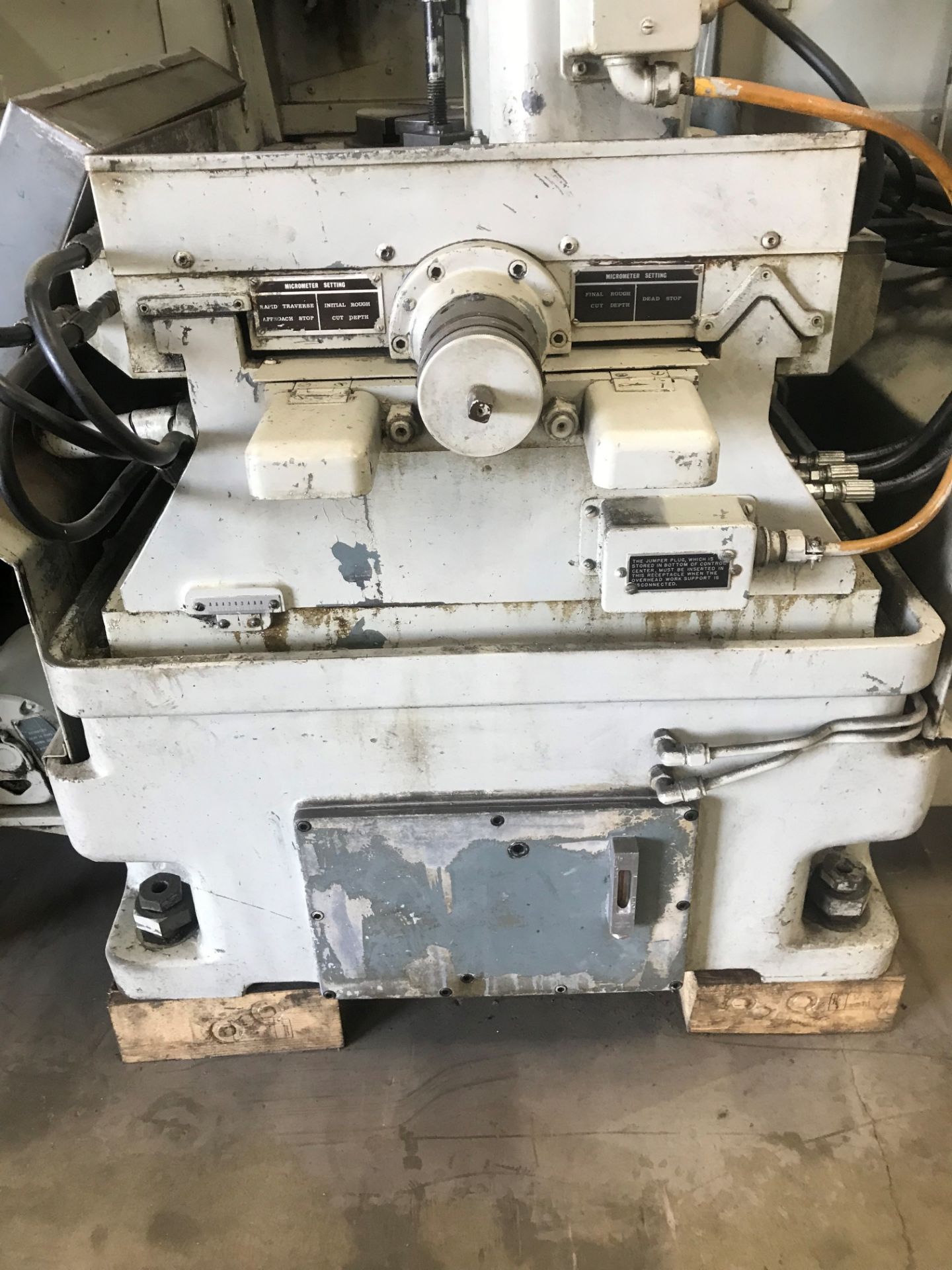 Barber Coleman mdl. 10-VGS 10” Gear Shaper s/n 32 w/ Barber Coleman Controls, SOLD AS IS - Image 9 of 19