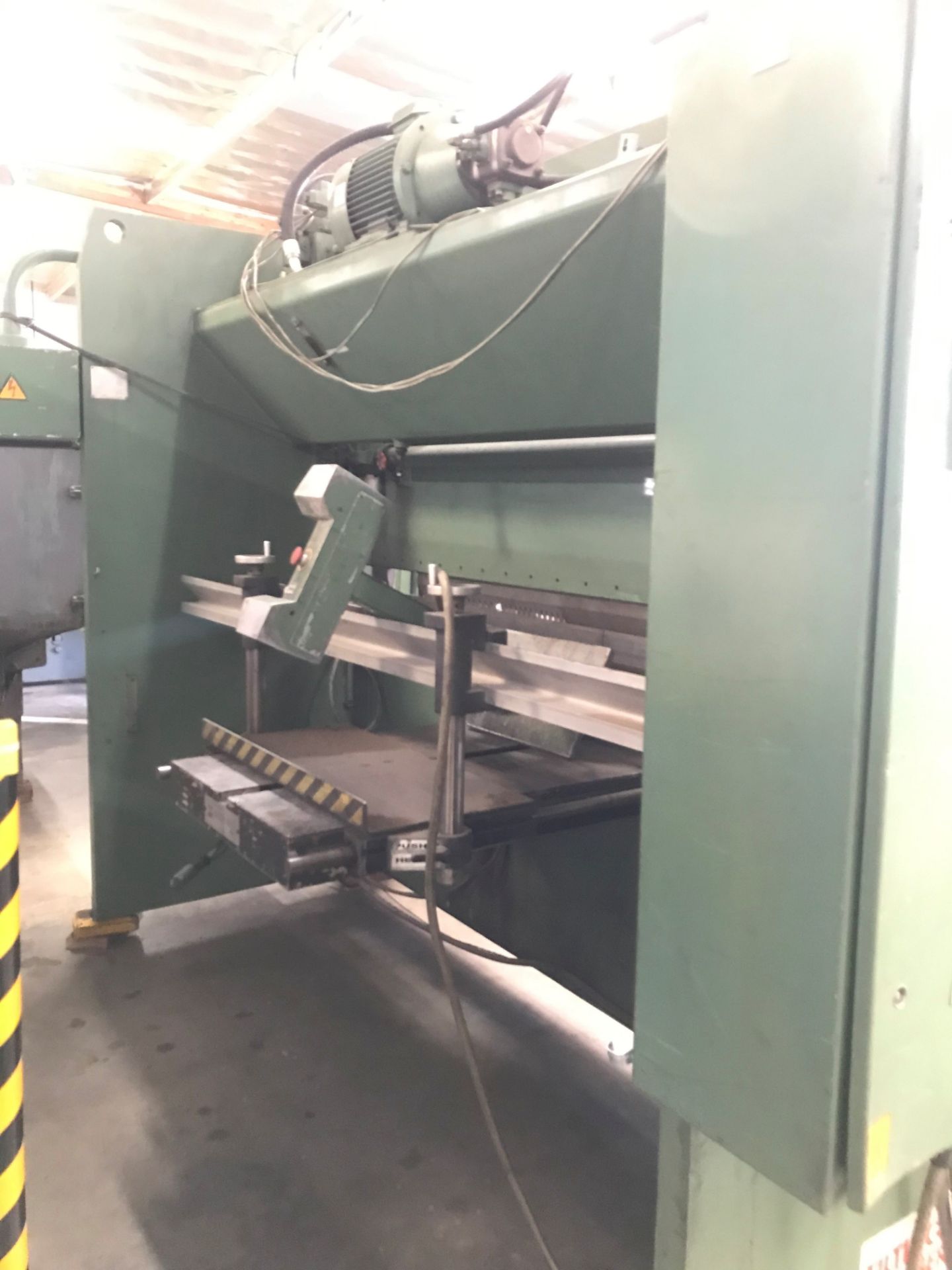 LVD 150JS10 150 Ton x 10’ CNC Hyd Press Brake s/n 15243 w/ Hurco Autobend 5C Controls, SOLD AS IS - Image 9 of 10