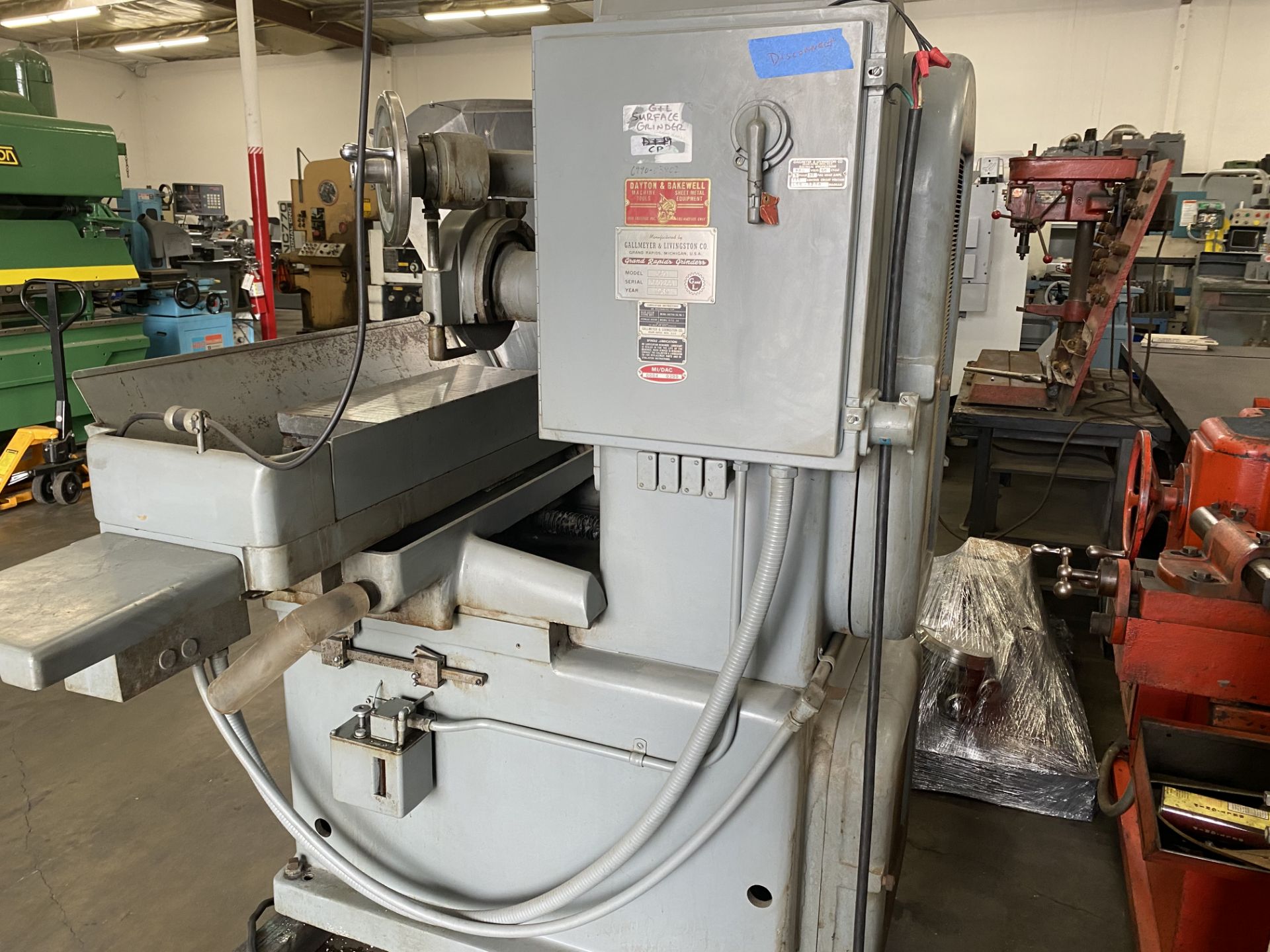 Gallmeyer & Livingston Grand Rapids 360 10” x 24” Automatic Hydraulic Surface Grinder SOLD AS IS - Image 8 of 9