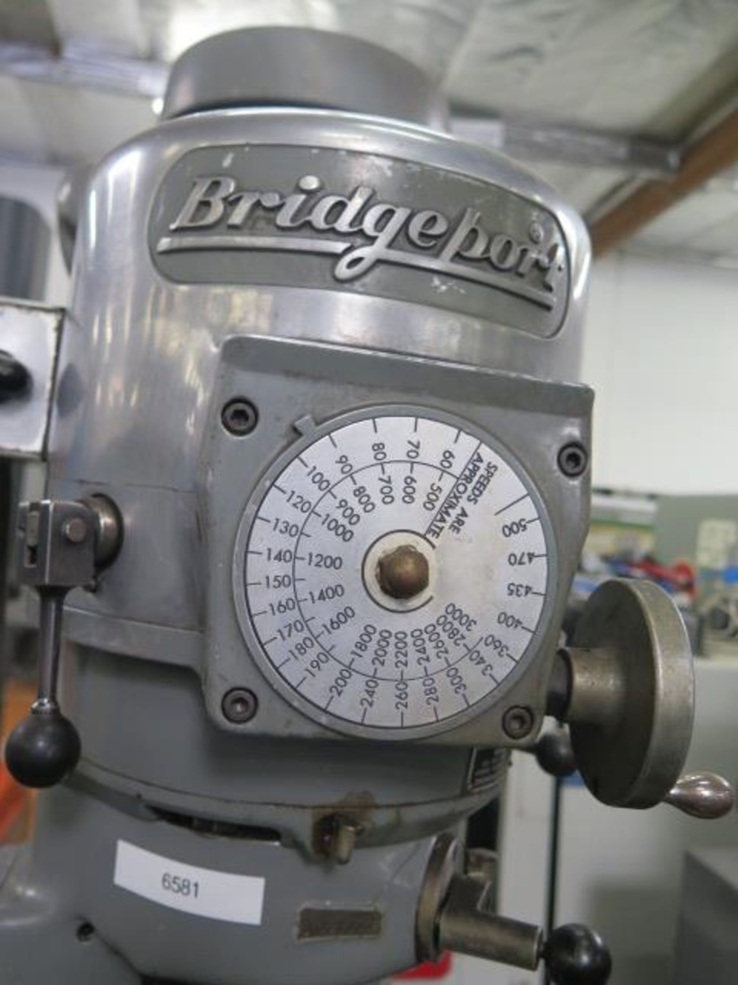 Bridgeport Vertical Mill w/ 1.5Hp Motor, 60-4200 Dial Chcnge RPM, Chrome Ways, 9" x 42" Table ( - Image 4 of 10