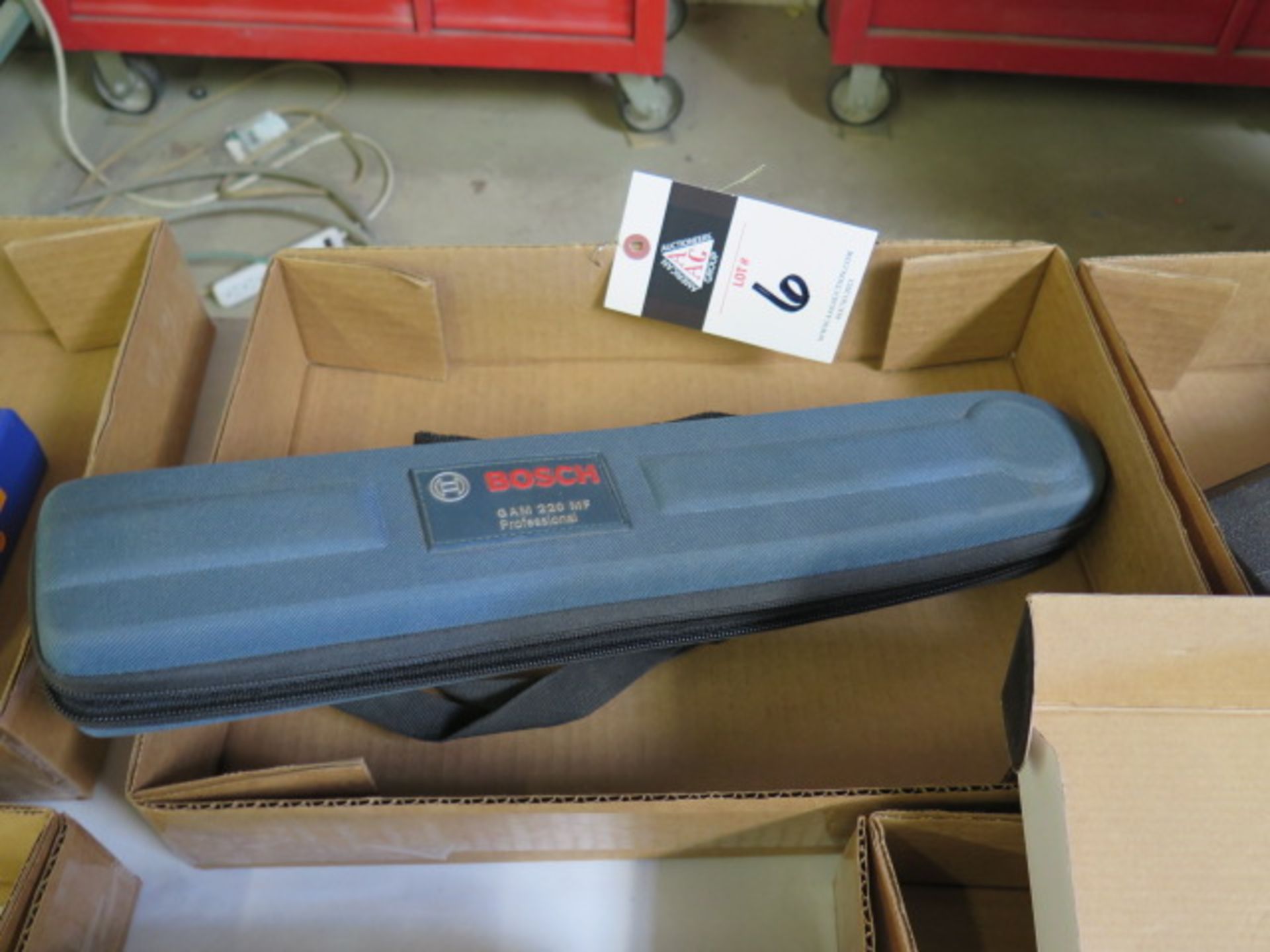 Bosch Professional GAM 220MF Digital Level (SOLD AS-IS - NO WARRANTY)