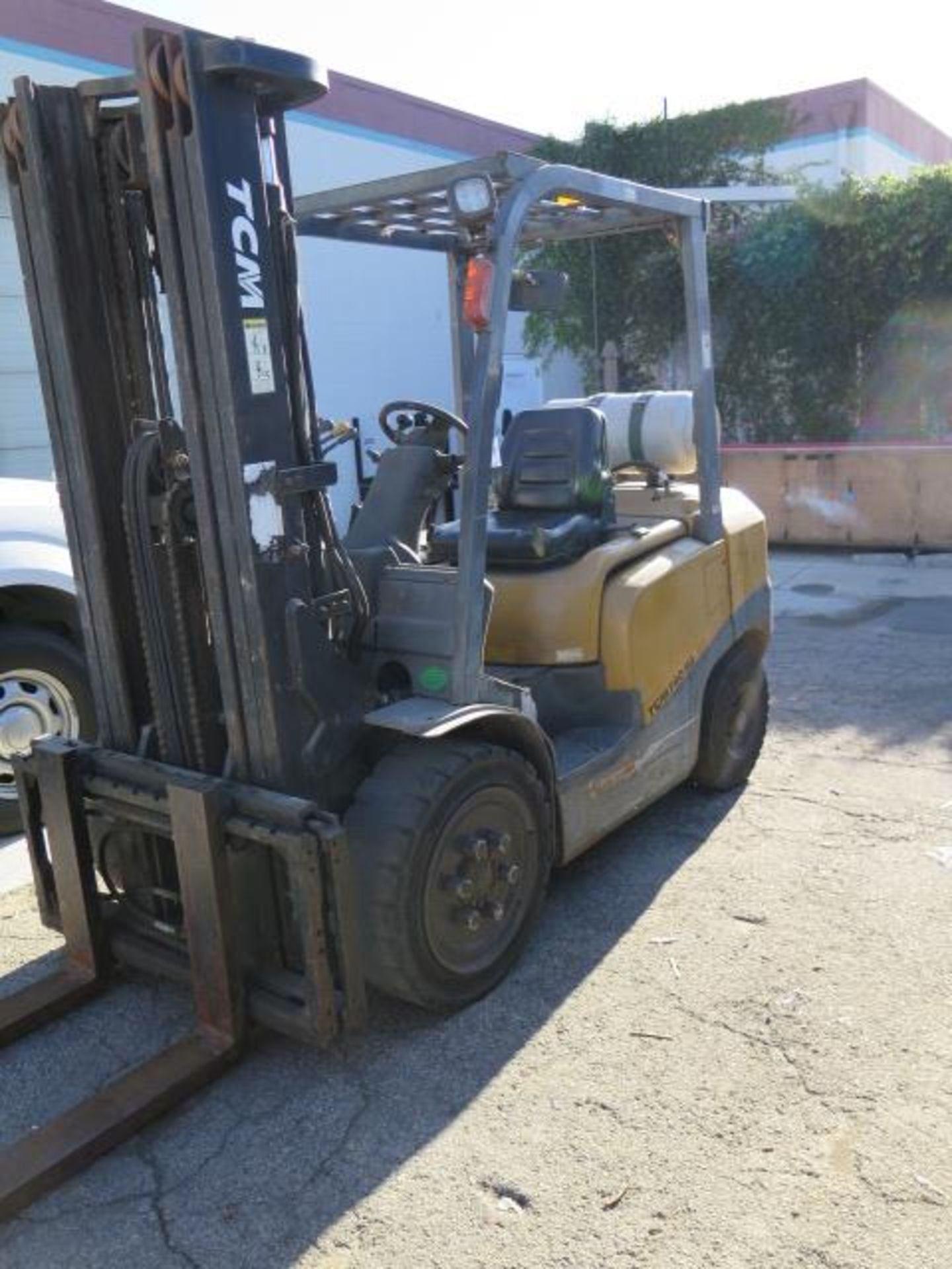 TCM FHG30T3 5300 Lb Cap LPG Forklift s/n 2K901009 w/ 3-Stage Mast, 189" Lift Height, Side Shift, 4th