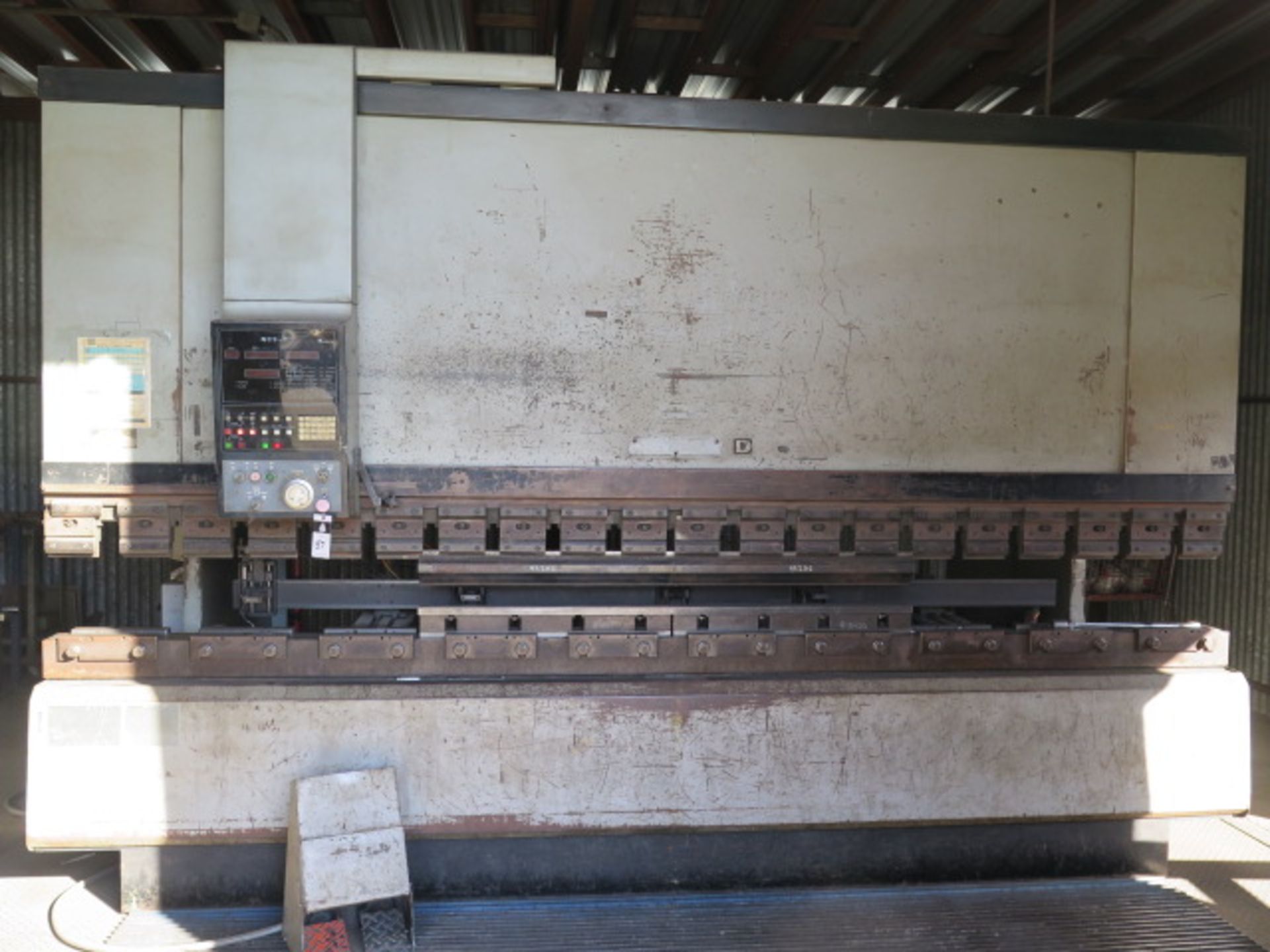 Amada FBD-2004 200 Ton x 13’ CNC Press Brake w/ Amada NC9-EX Controls, 157.4” Bed, SOLD AS IS