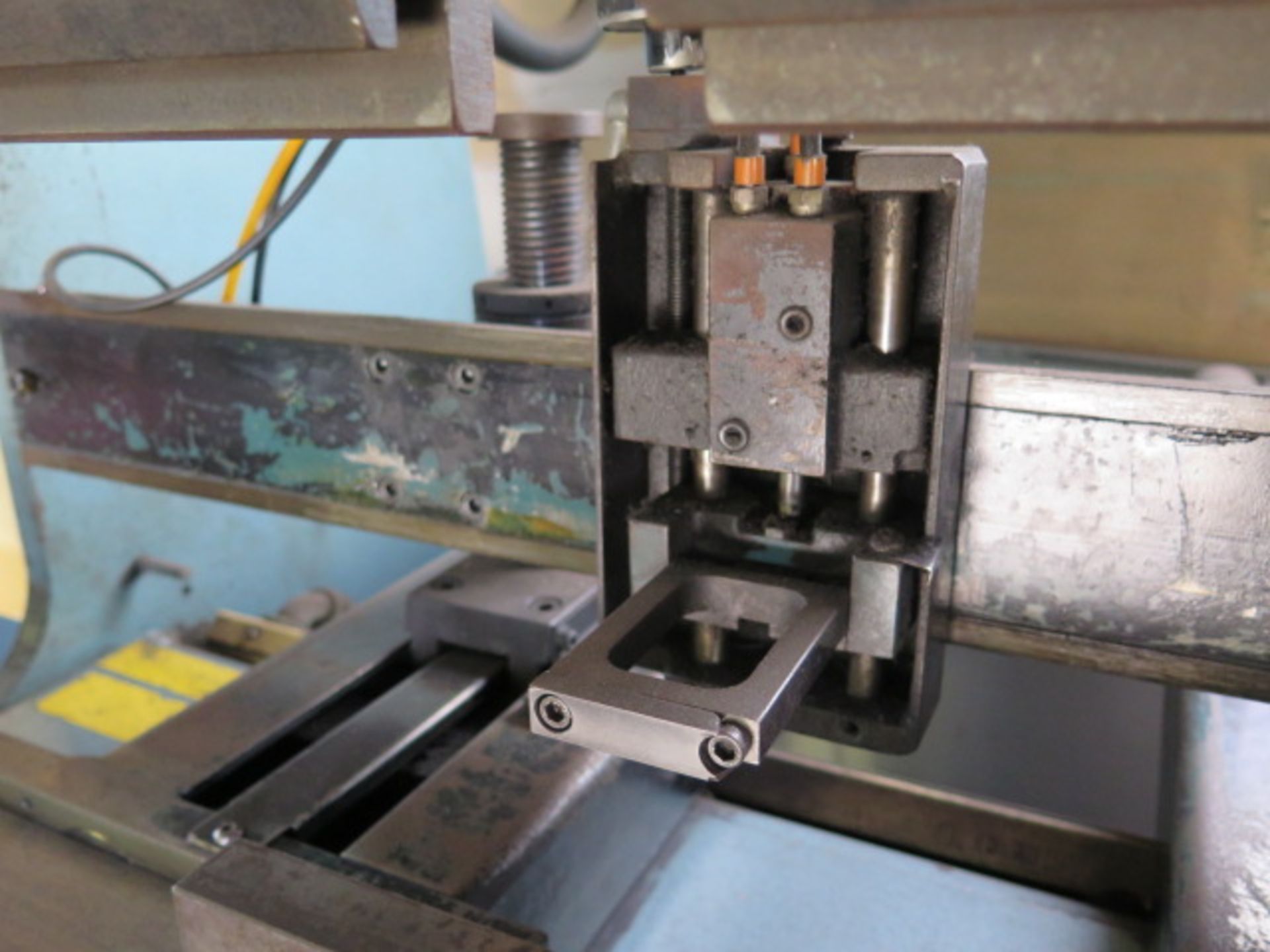 Amada RG-35S 35 Ton x 4’ CNC Press Brake, w/ Amada NC9-EX Controls, 47.3” Bed Length, SOLD AS IS - Image 8 of 14