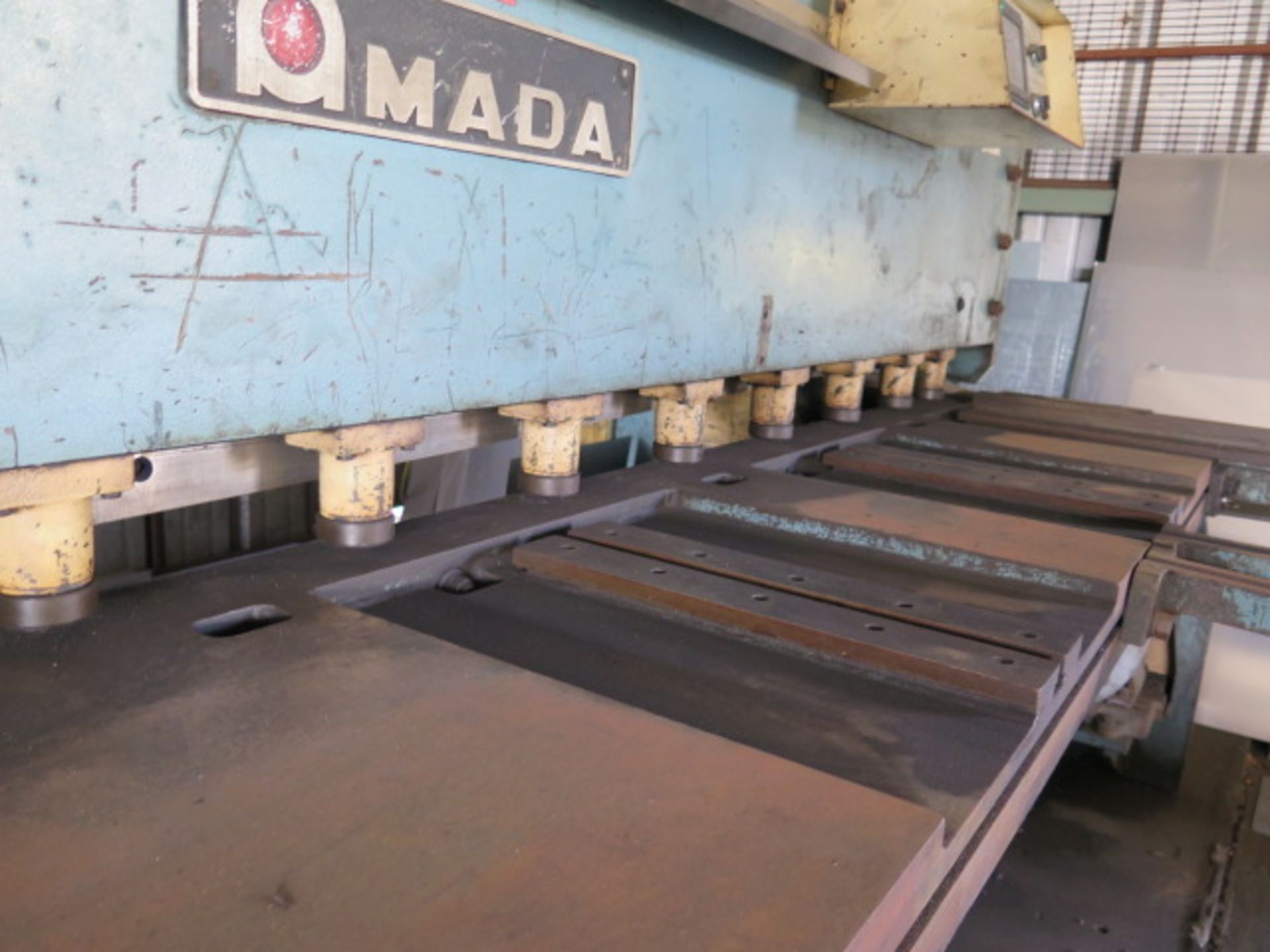 Amada M-4045 0.177” x 157” Power Shear s/n 4045089 w/ Amada Controls and Back Gauging, SOLD AS IS - Image 4 of 9