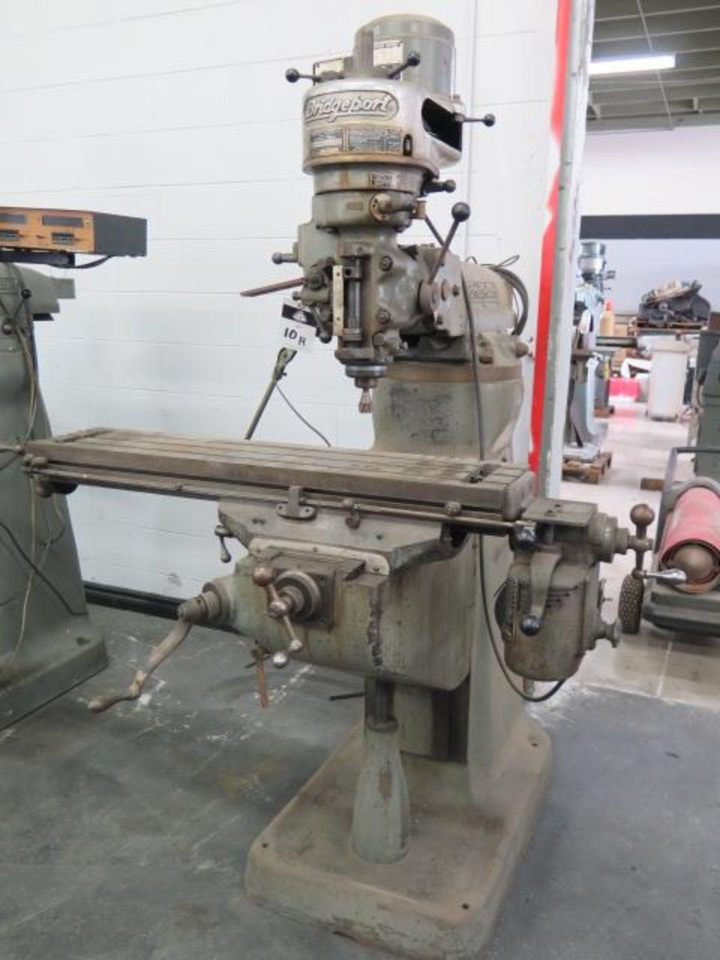 Bridgeport Mill s/n 81175 w/ 1Hp Motor, 80-2720 RPM, 8-Speeds, Power Feed,9" x 42" Table, SOLD AS IS - Image 2 of 7