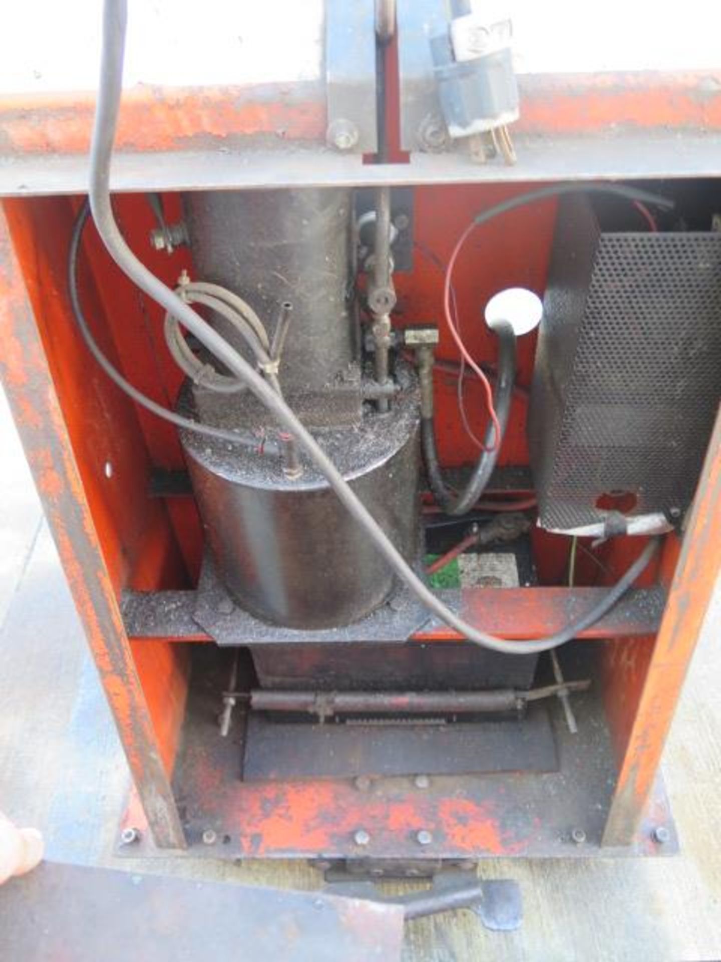 Lee mdl. B566-2000 2000 Lb Cap Electric/Hydraulic Die Lift (SOLD AS-IS - NO WARRANTY) - Image 4 of 5