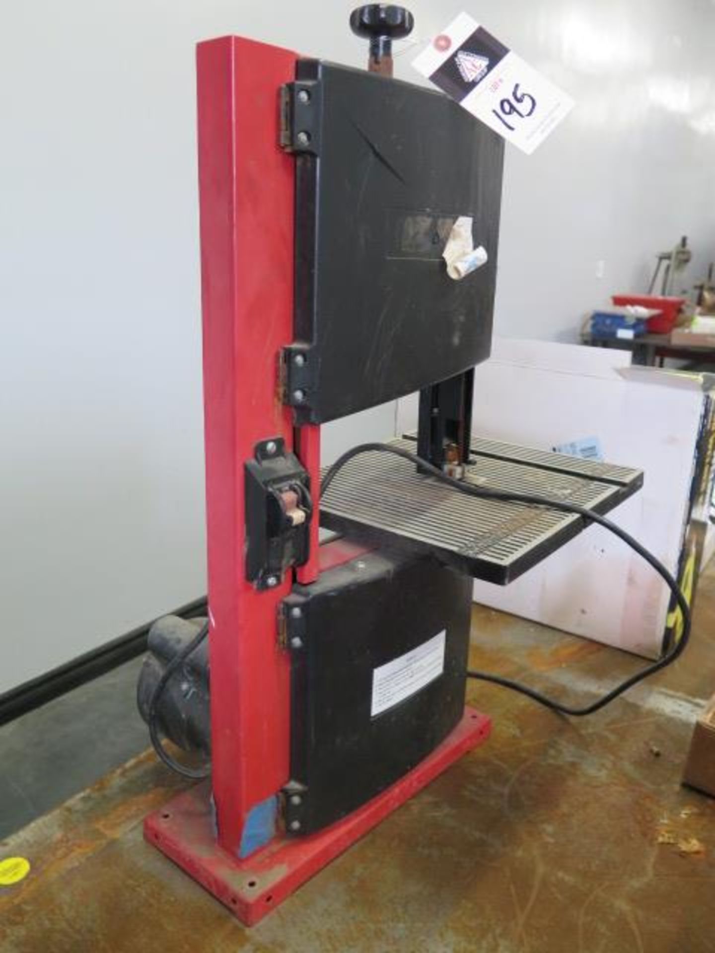 Xtreme Power 9" Vertical Band Saw w/ 12" x 12" Miter Table (SOLD AS-IS - NO WARRANTY) - Image 3 of 4