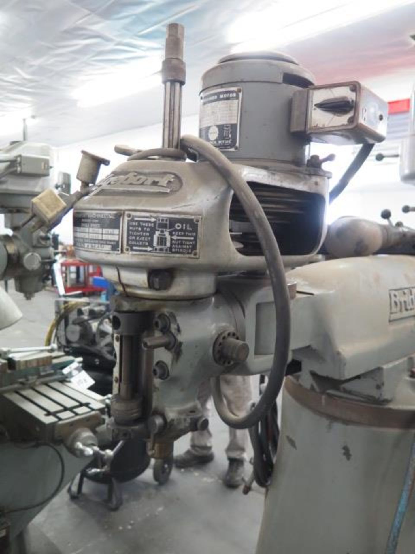 Bridgeport Vertical Mill s/n 88019 w/ Heidenhain DRO, 1Hp Motor, 80-2720 RPM, 8-Speeds, SOLD AS IS - Image 10 of 13