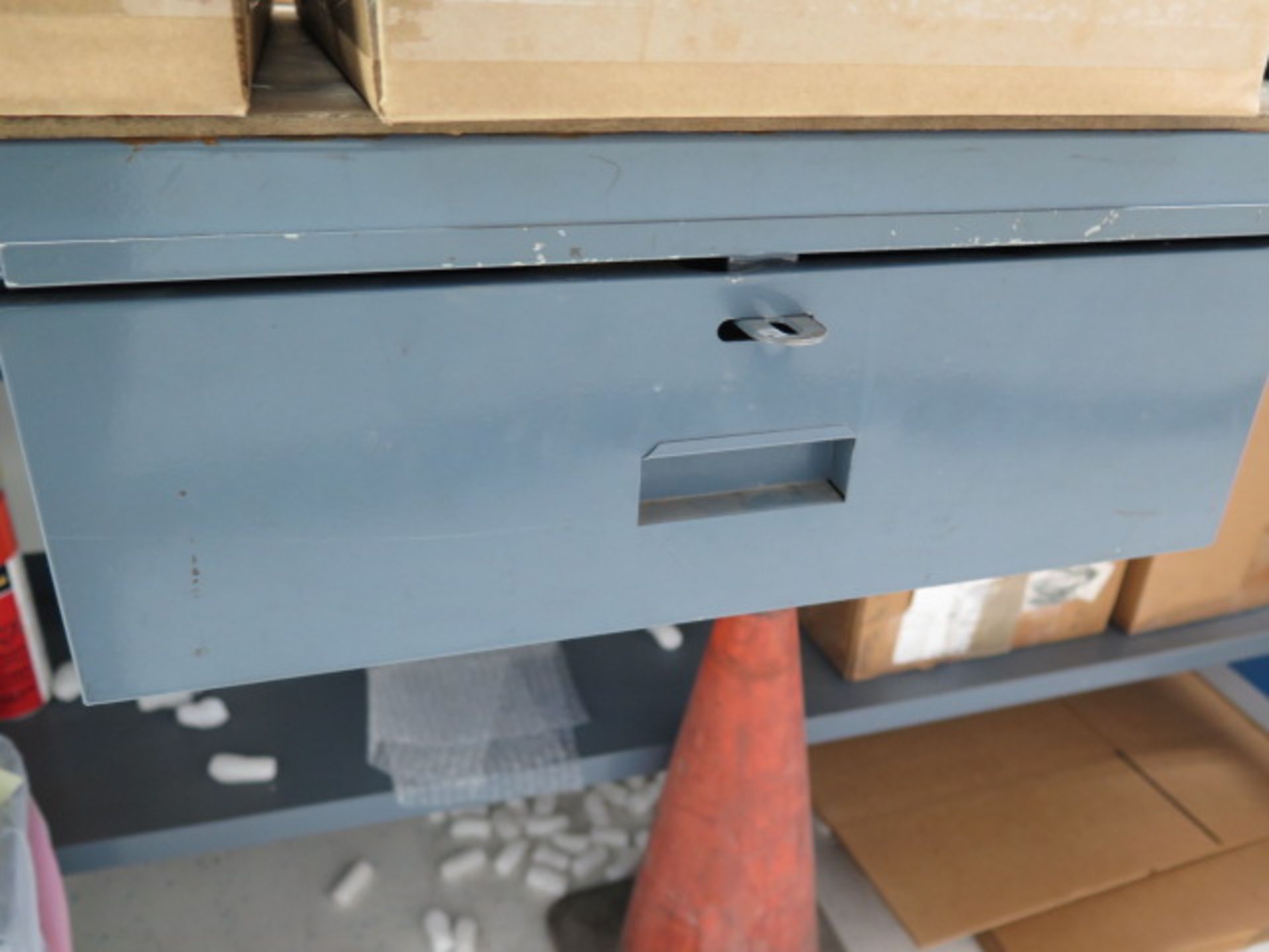 Work Bench (SOLD AS-IS - NO WARRANTY) - Image 3 of 3