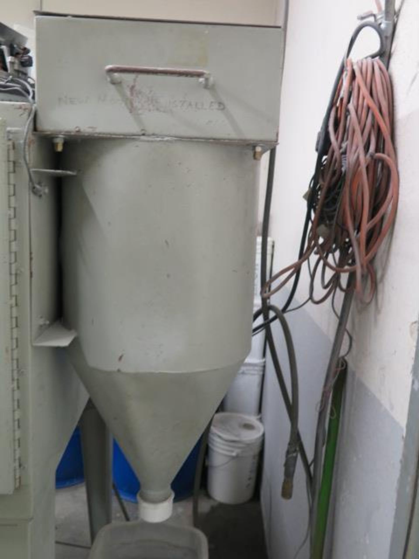 Temple Associates “Grit-Guy” Dry Blast Cabinet w/ Dust Collector (SOLD AS-IS - NO WARRANTY) - Image 4 of 7