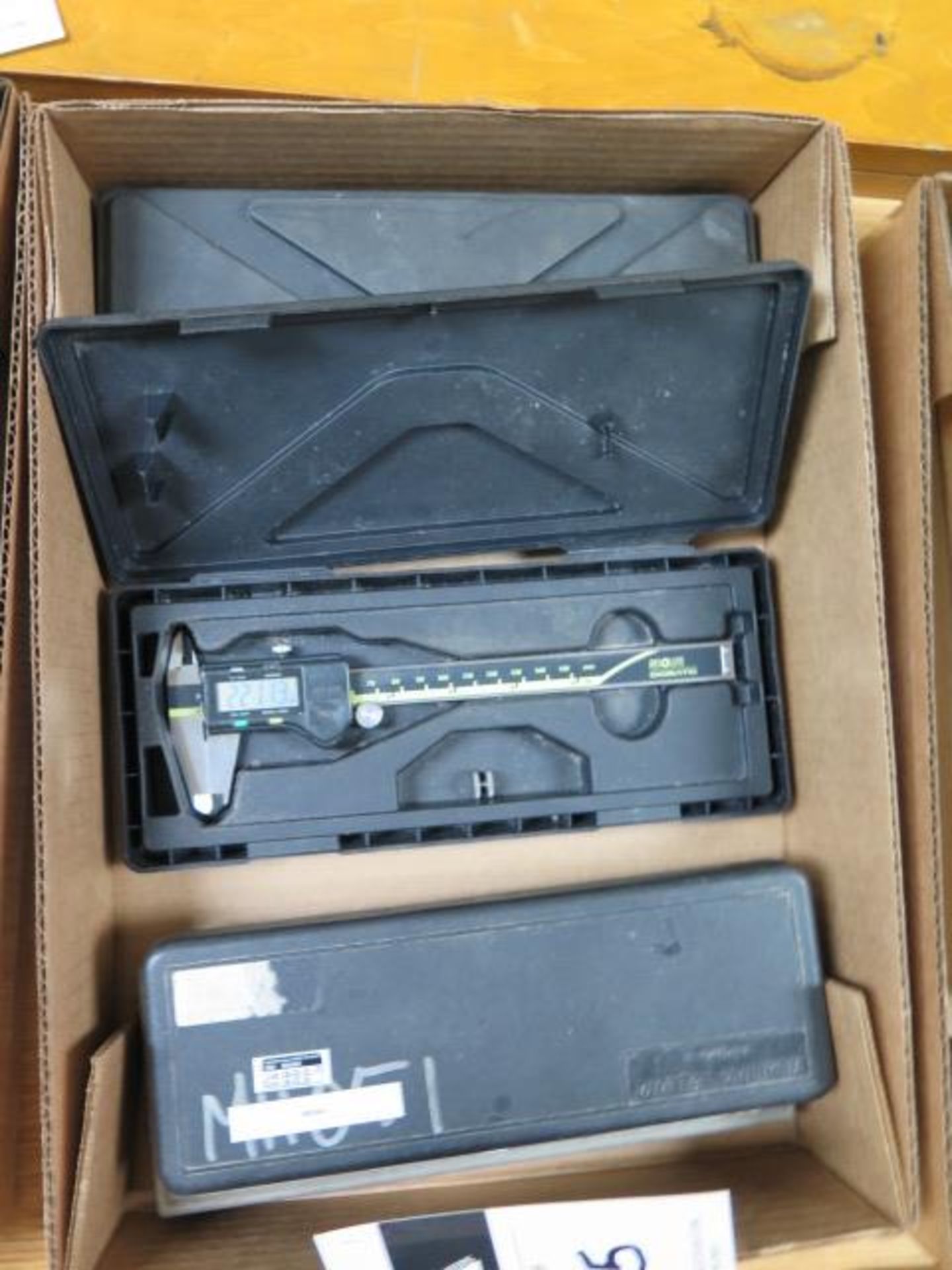 Mitutoyo 6" Digital Calipers (2) and (2) Import 6" Digital Calipers (SOLD AS-IS - NO WARRANTY) - Image 2 of 5