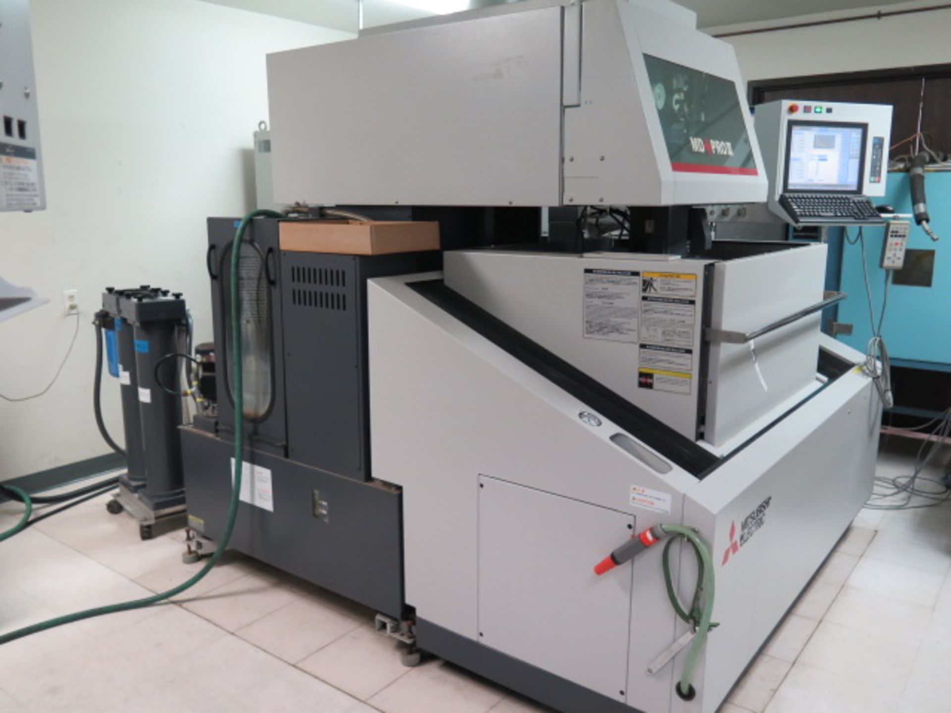 2014 Mitsubishi MD+ PRO III mdl. MV1200S CNC Wire EDM s/n 54D1M091 w/ Mitsubishi M700, SOLD AS IS - Image 16 of 27