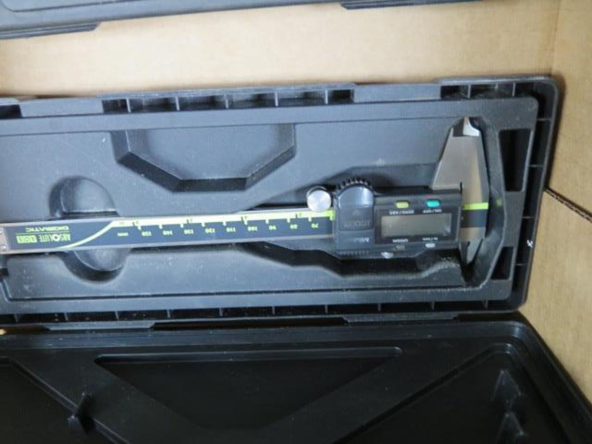 Mitutoyo 6" Digital Calipers (2) and (2) Import 6" Digital Calipers (SOLD AS-IS - NO WARRANTY) - Image 4 of 5