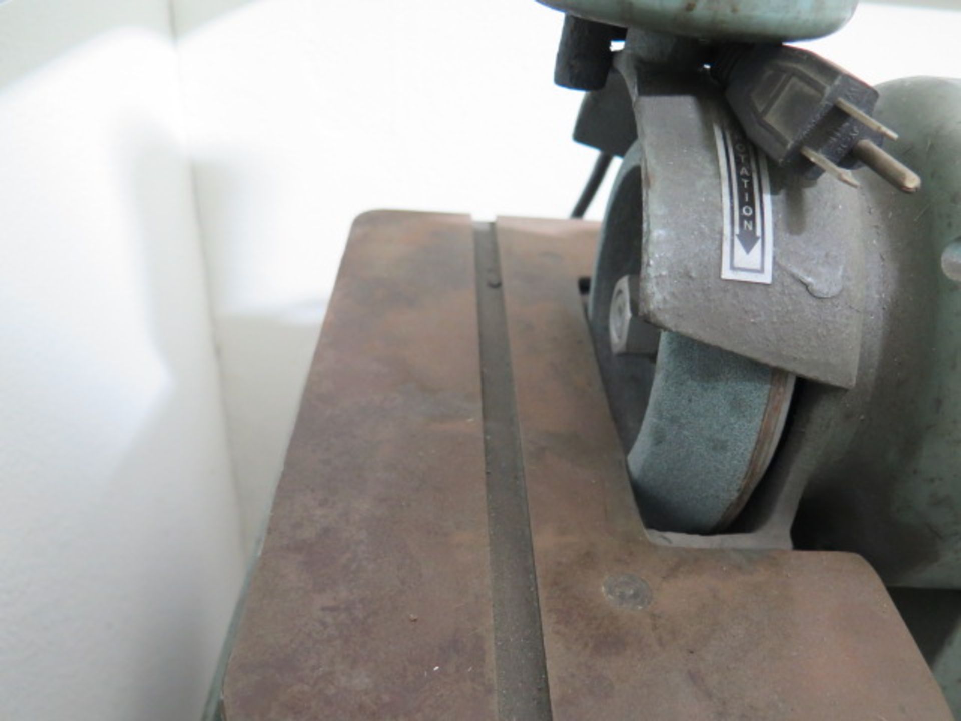 Central Machinery Pedestal Carbide Tool Grinder (Second Location) (SOLD AS-IS - NO WARRANTY) - Image 4 of 6