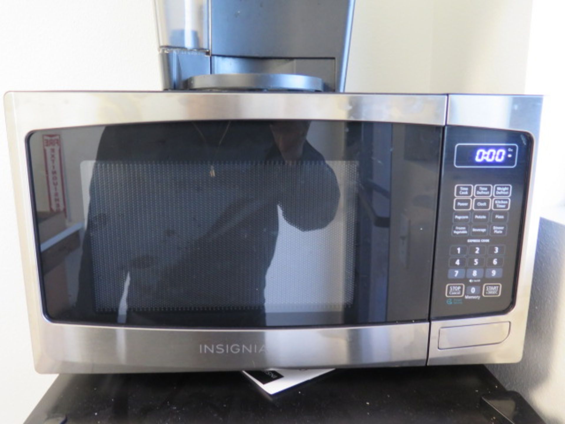 Refrigerator, Coffee Pot and Microwave (Second Location) (SOLD AS-IS - NO WARRANTY) - Image 4 of 5