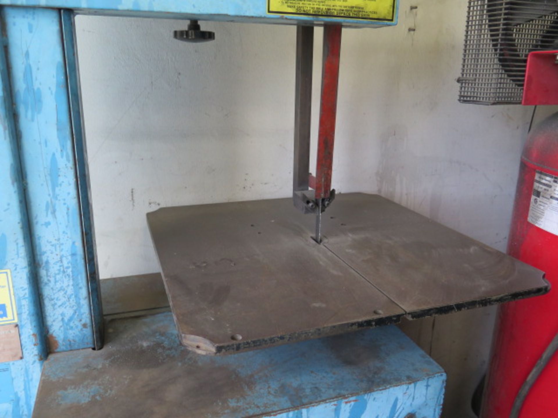 DoAll mdl. 1612-U 16” Vertical Saw s/n 493-92162 w/ 23-3000 RPM, 24”x 24” Miter Table, SOLD AS IS - Image 3 of 5