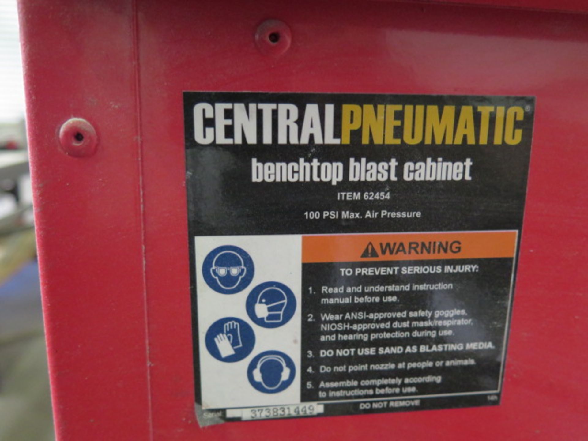 Central Pneumatics Dry Blast Cabinet (SOLD AS-IS - NO WARRANTY) - Image 7 of 7