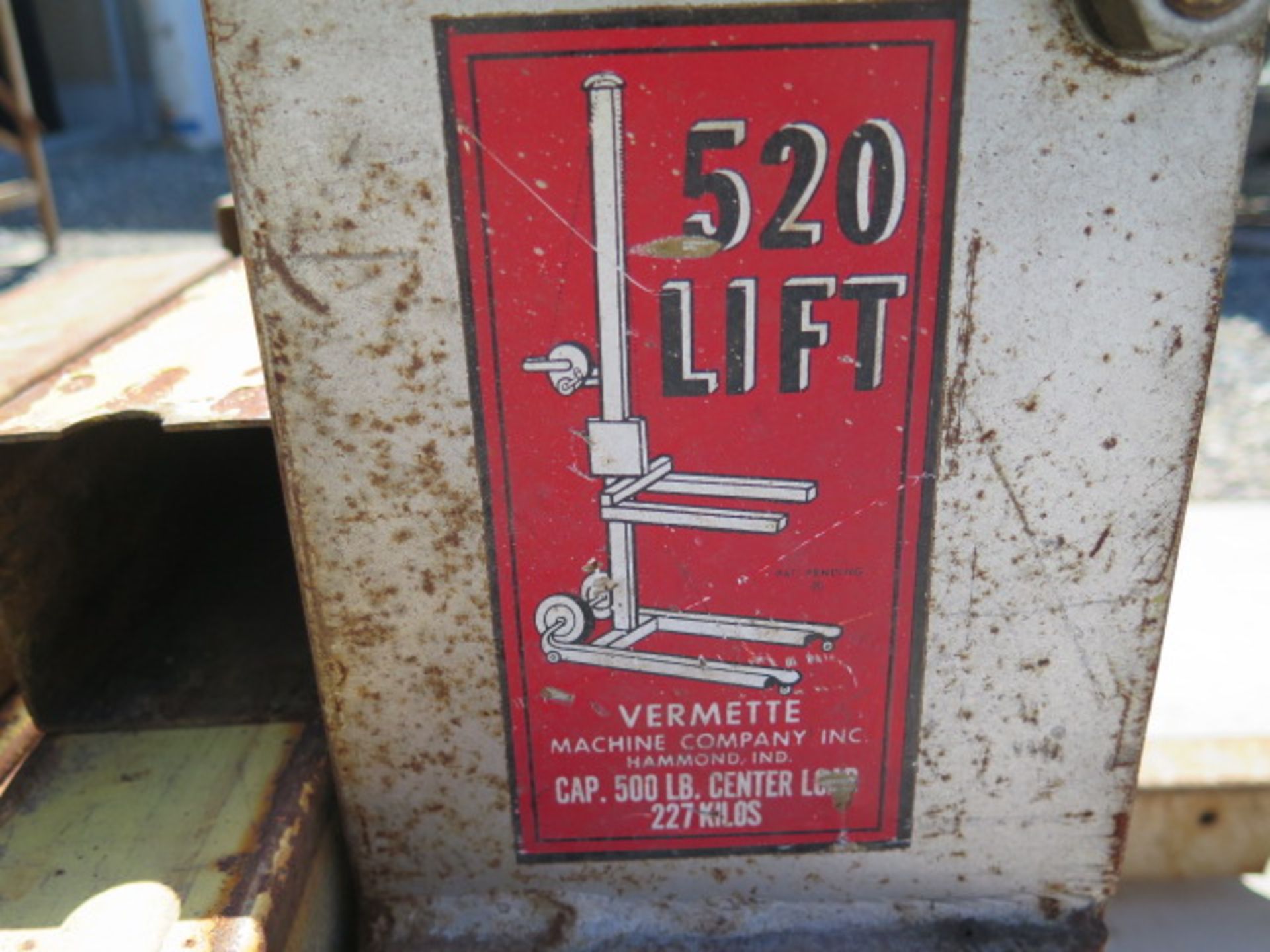 Vermette mdl. 520 500 Lb x 20’ Material Lift w/ Extensions (SOLD AS-IS - NO WARRANTY) - Image 6 of 6