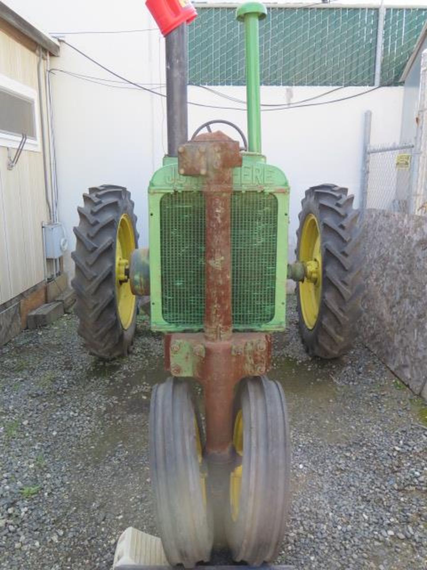 1937 John Deere mdl. G Tractor s/n 1115 Restoration Project with Many New Parts SOLD AS IS - Image 2 of 13