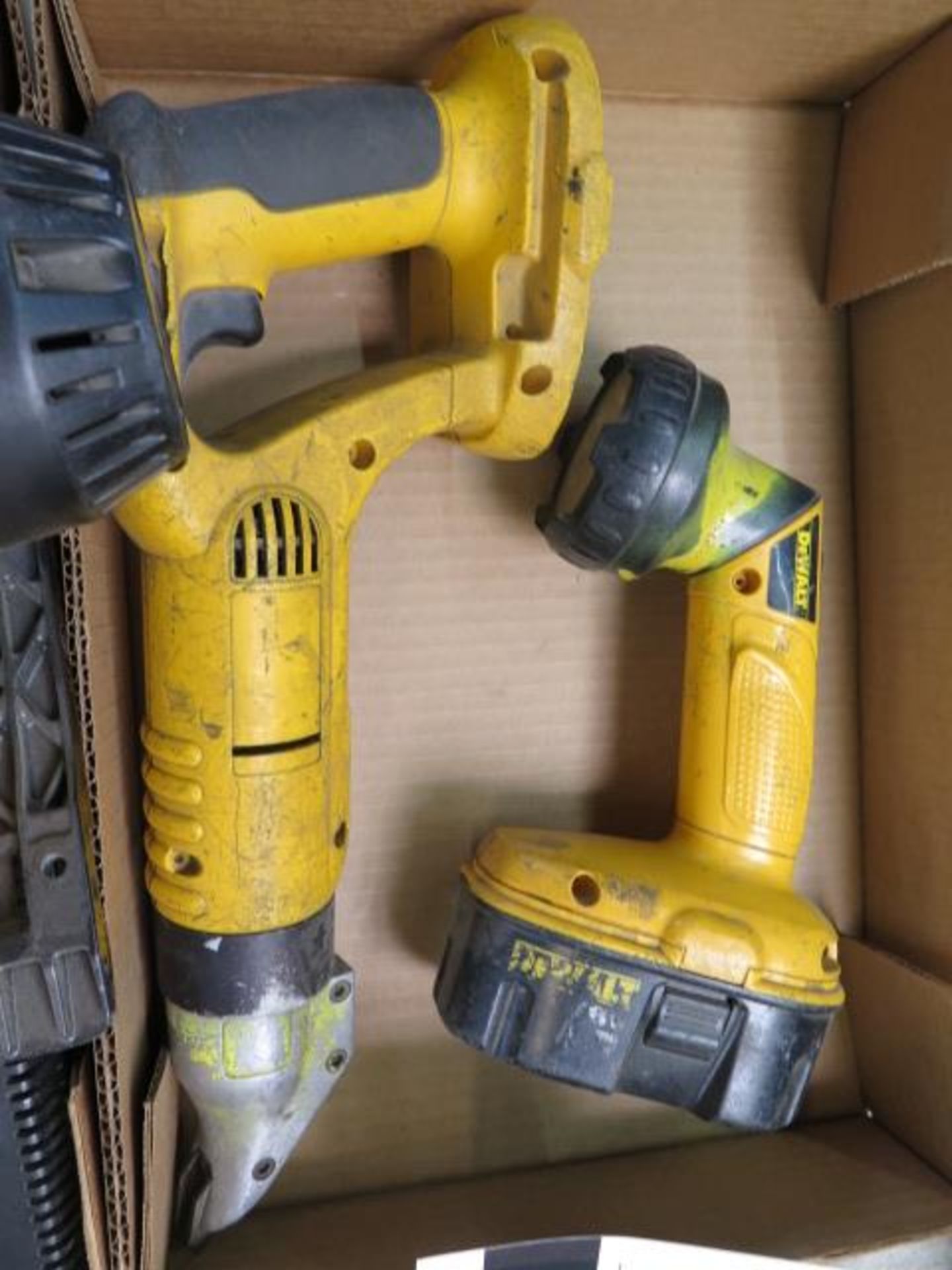 DeWalt 18Volt Tin Shear and Flashlight (SOLD AS-IS - NO WARRANTY) - Image 2 of 3