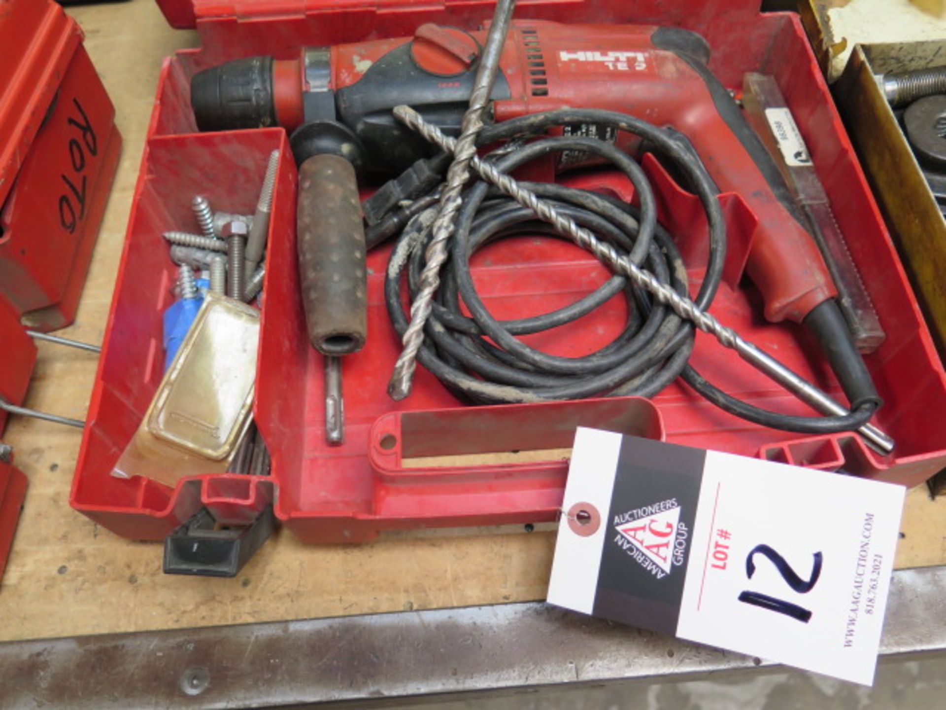 Hilti TE2 Rotary Hammer (SOLD AS-IS - NO WARRANTY)