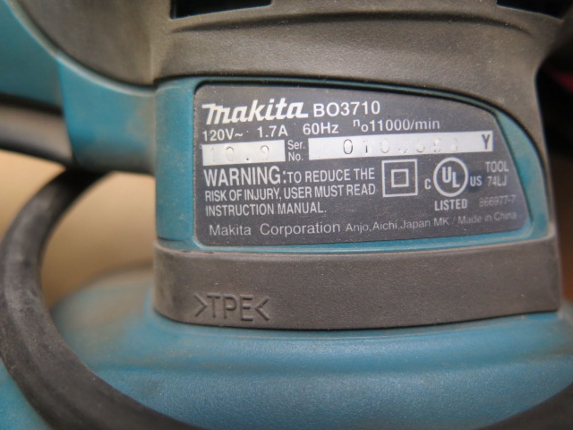 Makita Pad Sander (SOLD AS-IS - NO WARRANTY) - Image 5 of 5