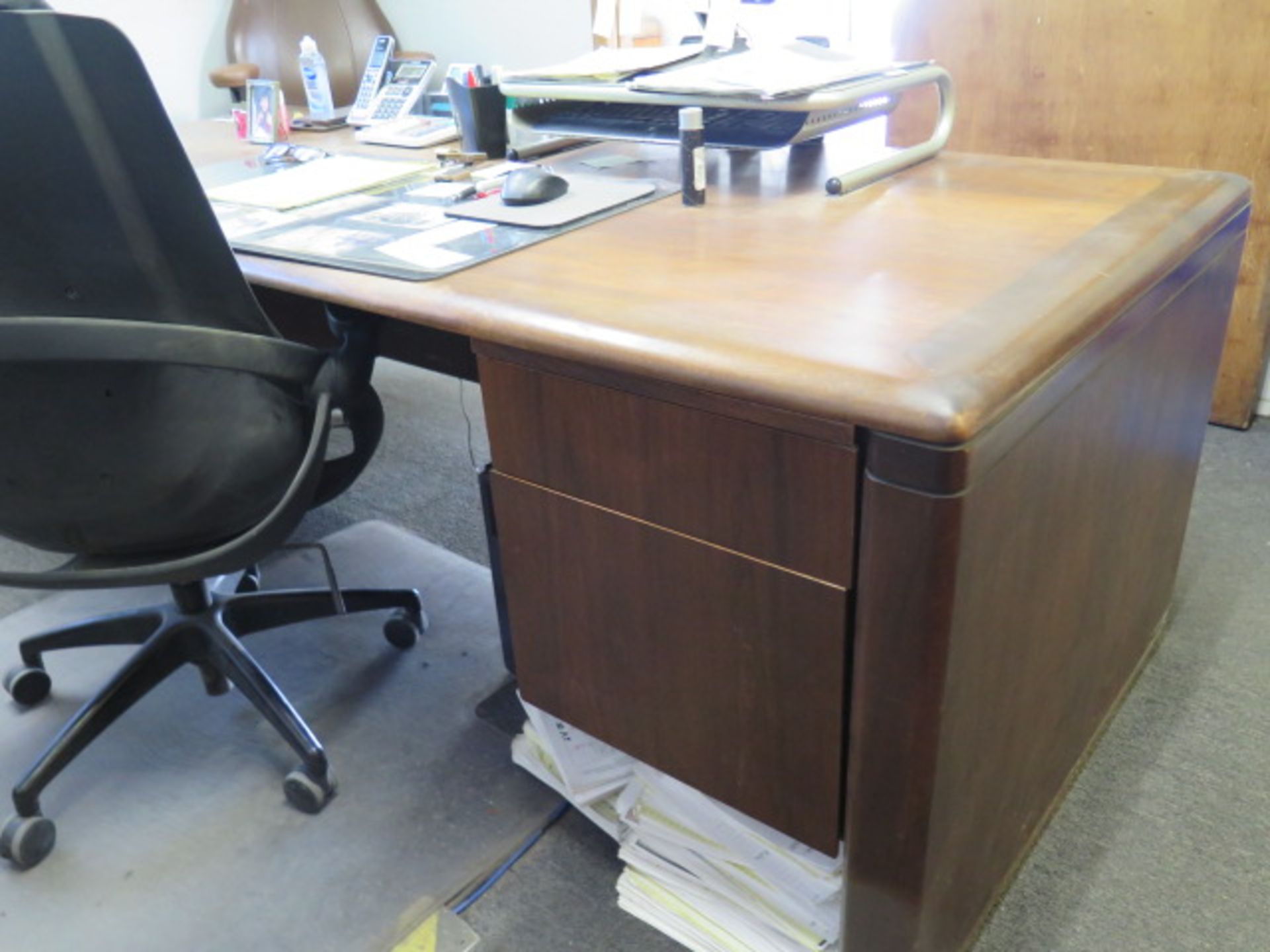 Desk and (3) Filoe Cabinets (SOLD AS-IS - NO WARRANTY) - Image 4 of 4