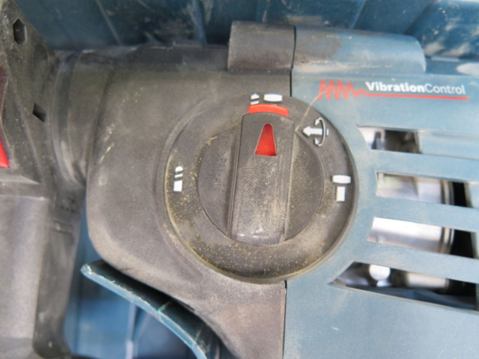 Bosch RH328VC Rotary Hammer (SOLD AS-IS - NO WARRANTY) - Image 5 of 6