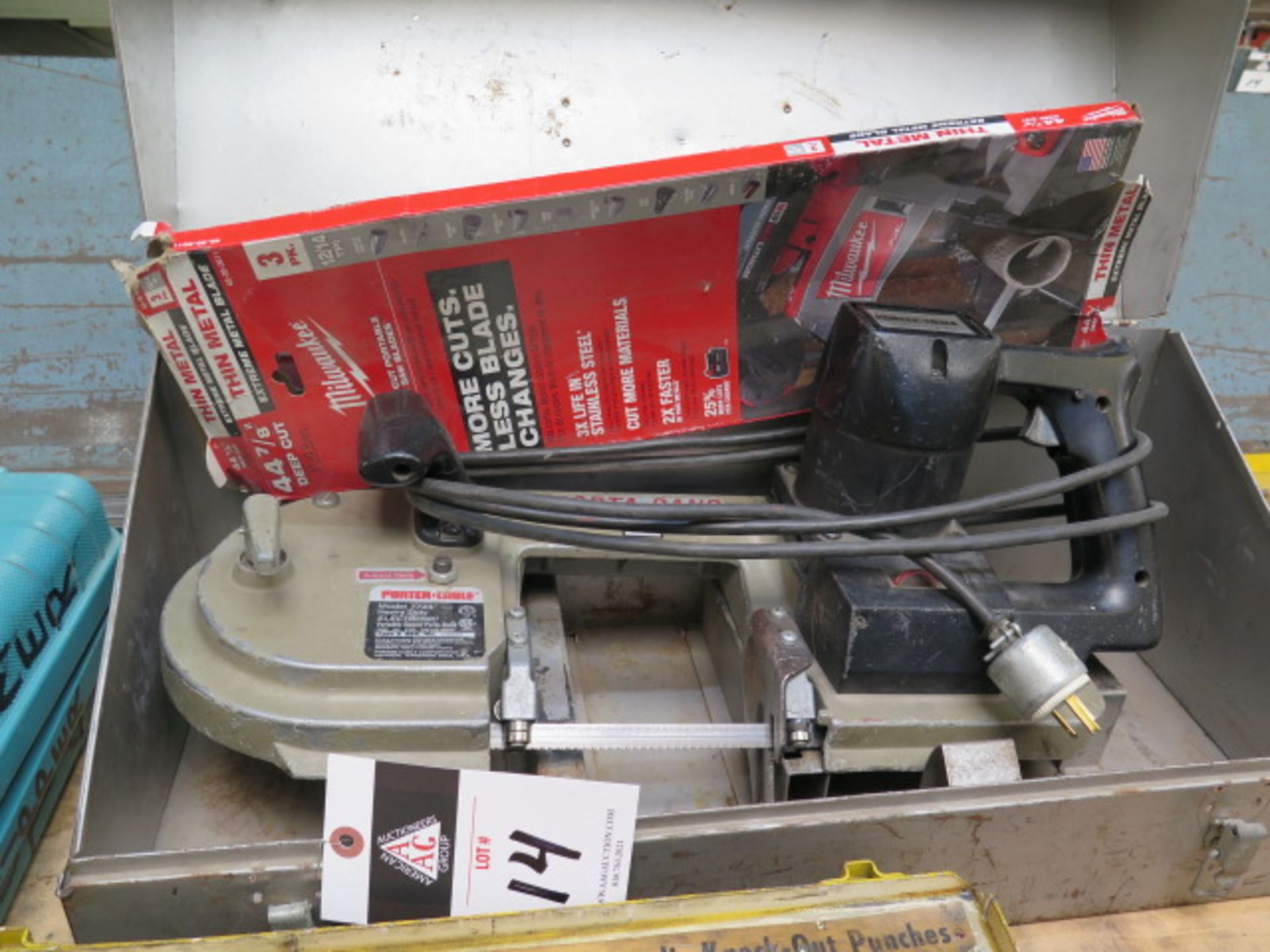 Porter Cable Porta-Band Portable Band Saw (SOLD AS-IS - NO WARRANTY)