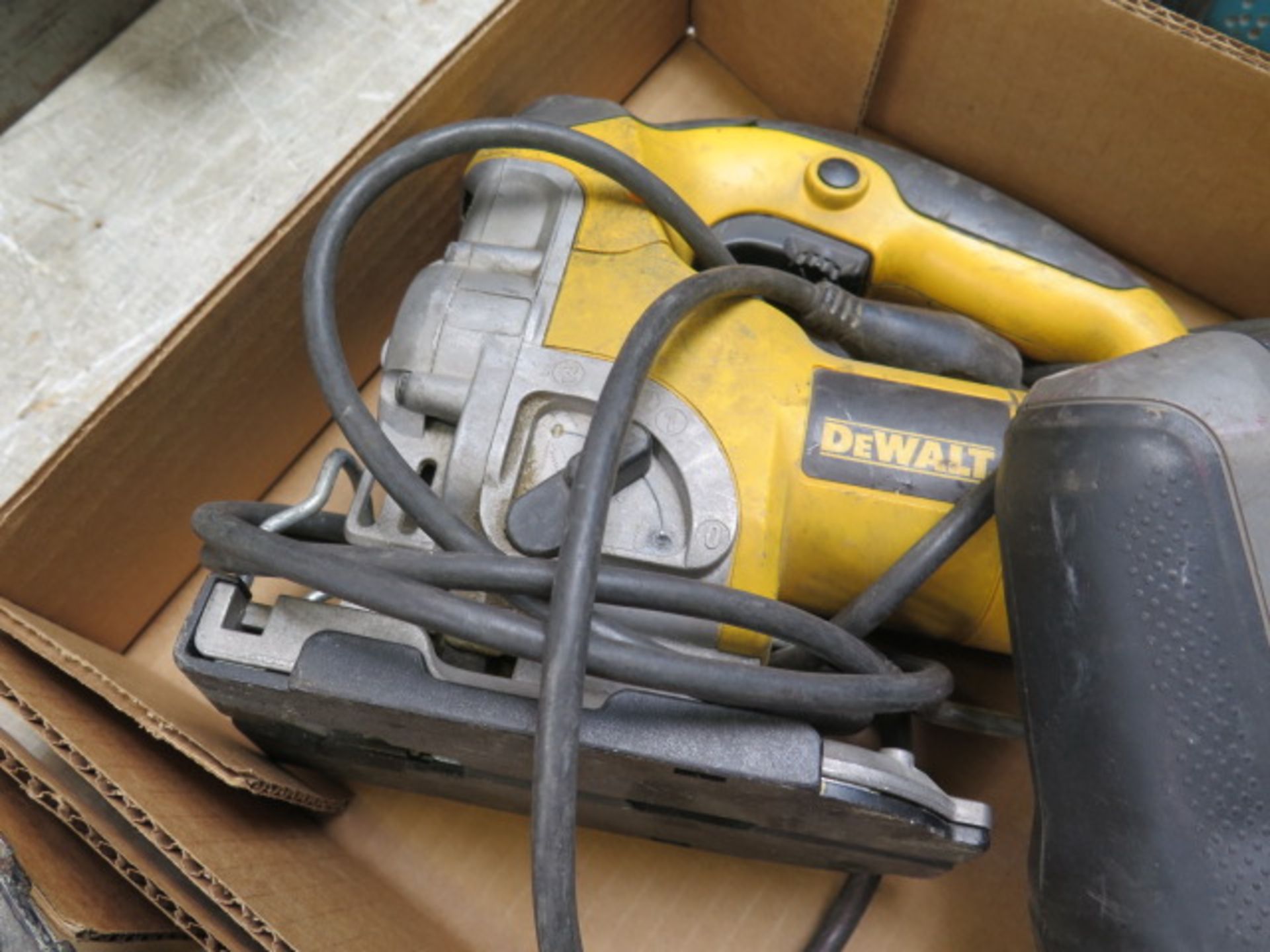 Porter Cable and DeWalt Jig Saws (2) (SOLD AS-IS - NO WARRANTY) - Image 4 of 4