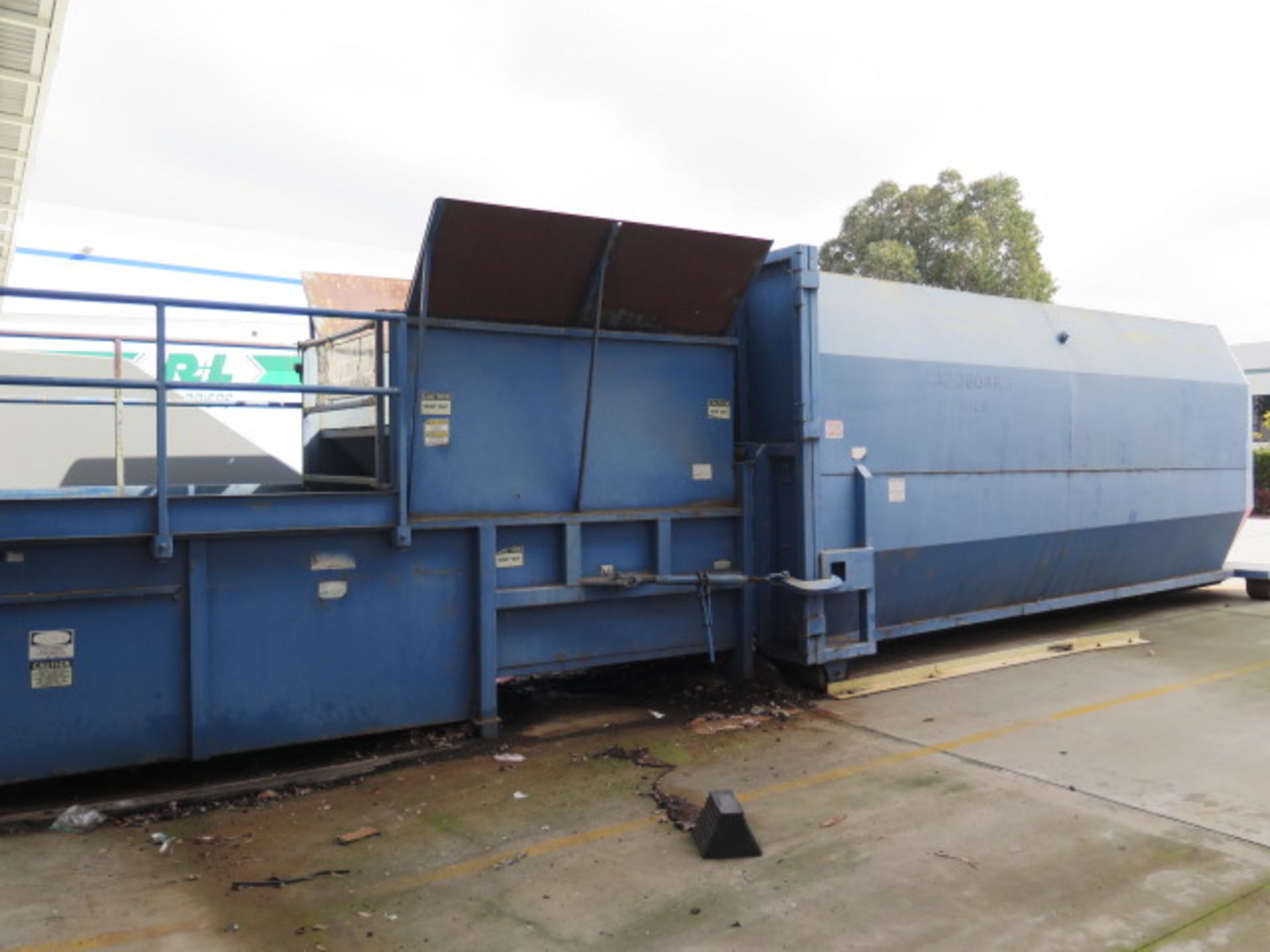 Galbreth Equipment GP350 Hydraulic Trash Compactor s/n SC2095 w/ Dumpster (SOLD AS-IS - NO - Bild 2 aus 9