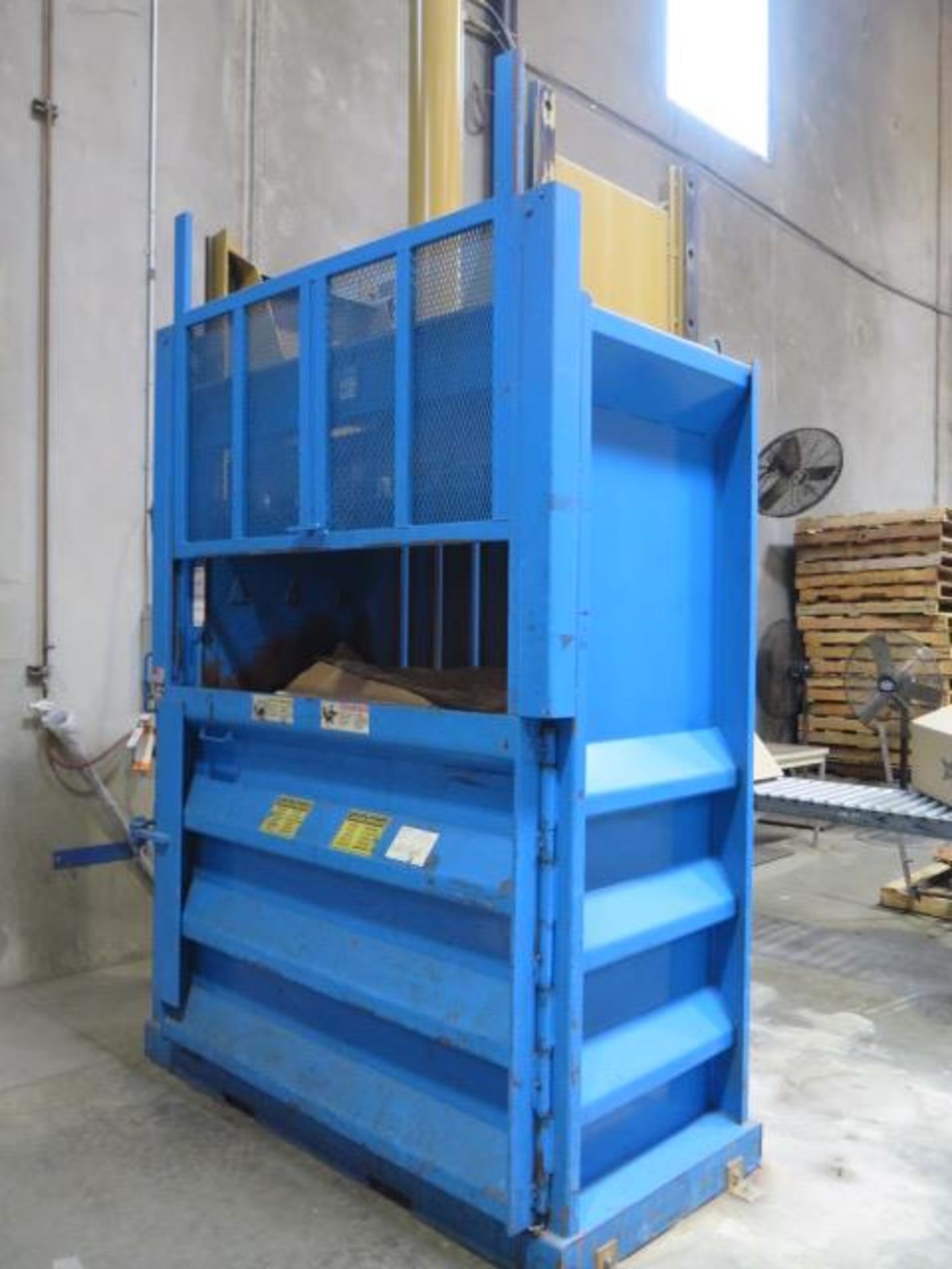 Resource Equipment Hydraulic Corrugated Paper Baler (SOLD AS-IS - NO WARRANTY) - Image 2 of 8