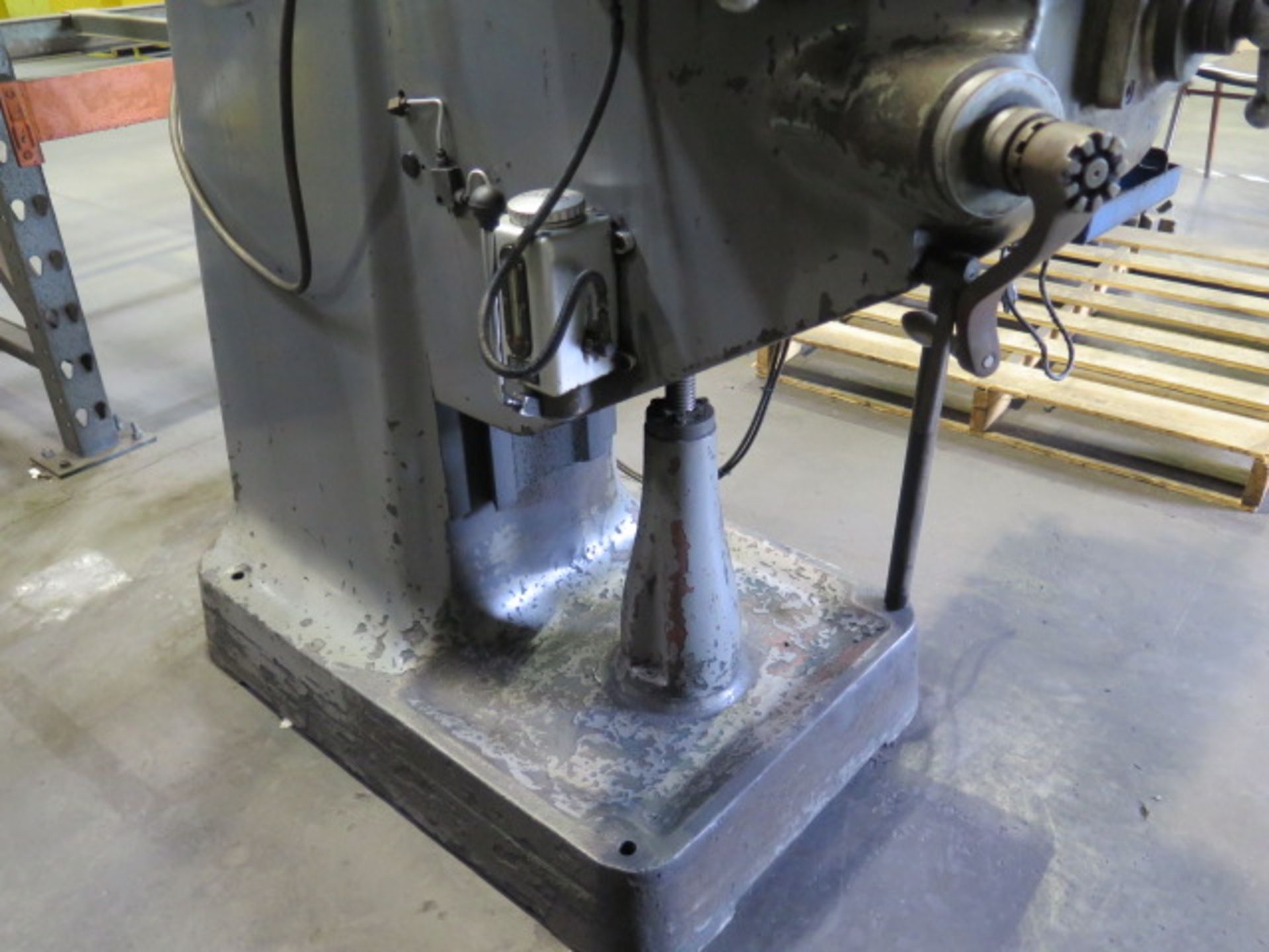 Alliant Vertical Mill s/n 61210241 w/ DRO, 2Hp Motor,60-4500 Dial Change RPM, Chrome ways,SOLD AS IS - Image 15 of 16