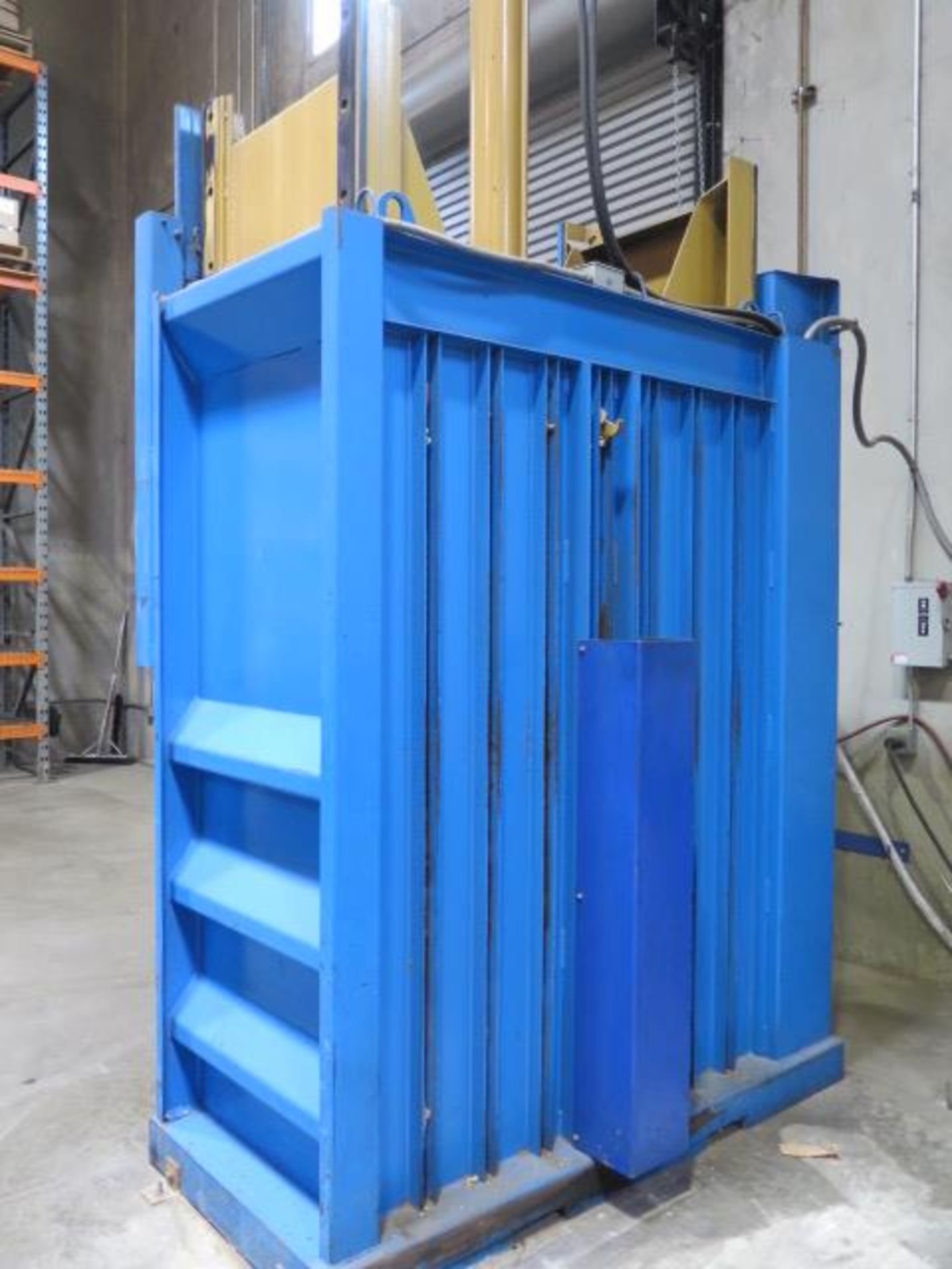 Resource Equipment Hydraulic Corrugated Paper Baler (SOLD AS-IS - NO WARRANTY) - Image 3 of 8