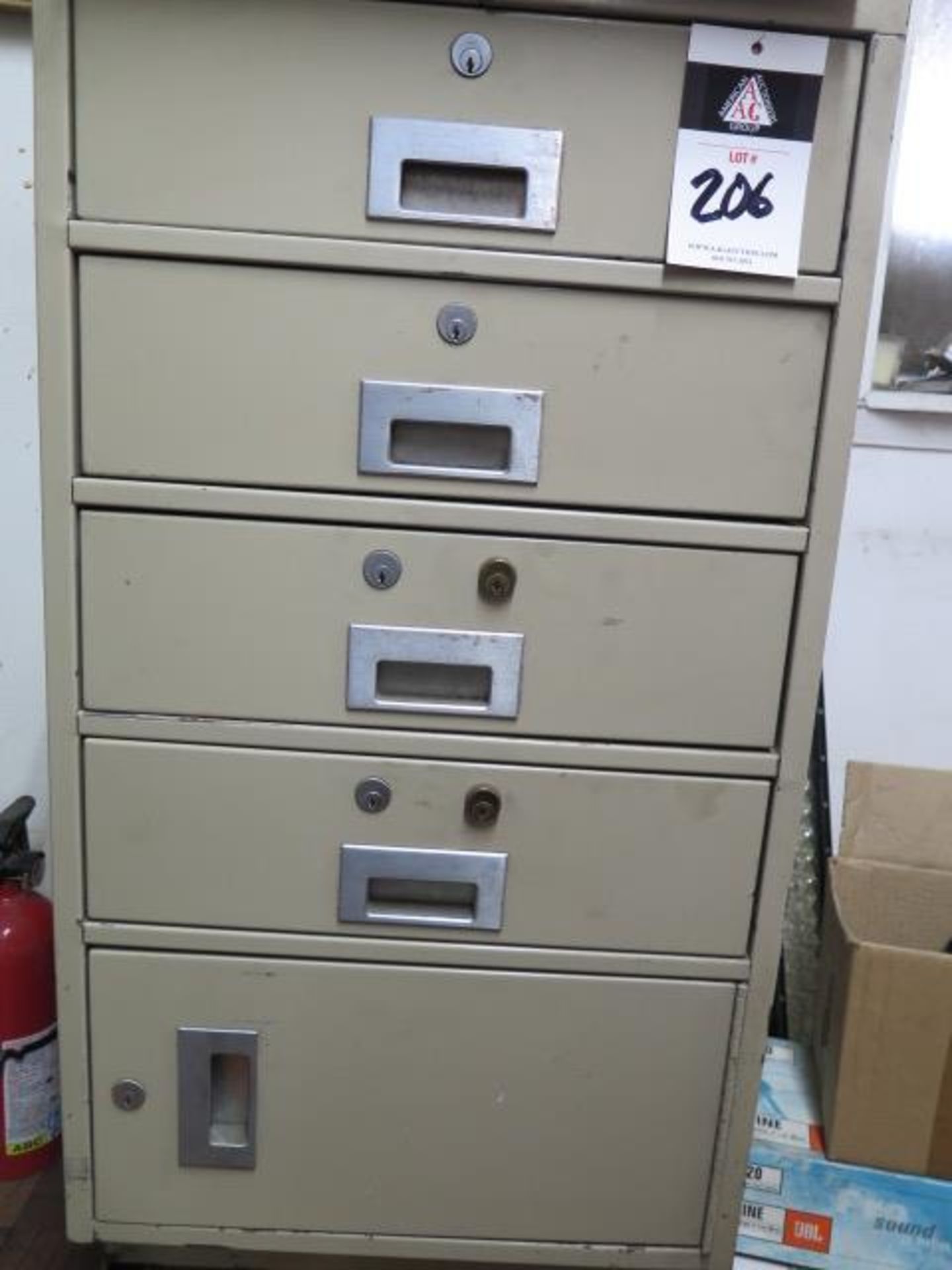 Dreawered Cabinet w/ Misc Lathe Tooling (SOLD AS-IS - NO WARRANTY)