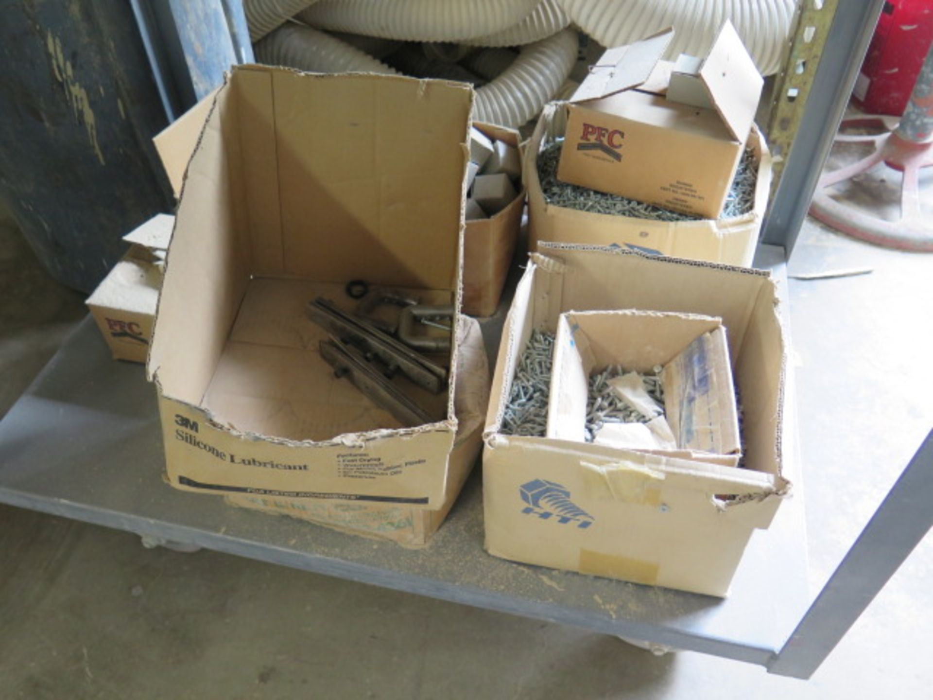 Large Quantity of Hardware (SOLD AS-IS - NO WARRANTY) - Image 6 of 9